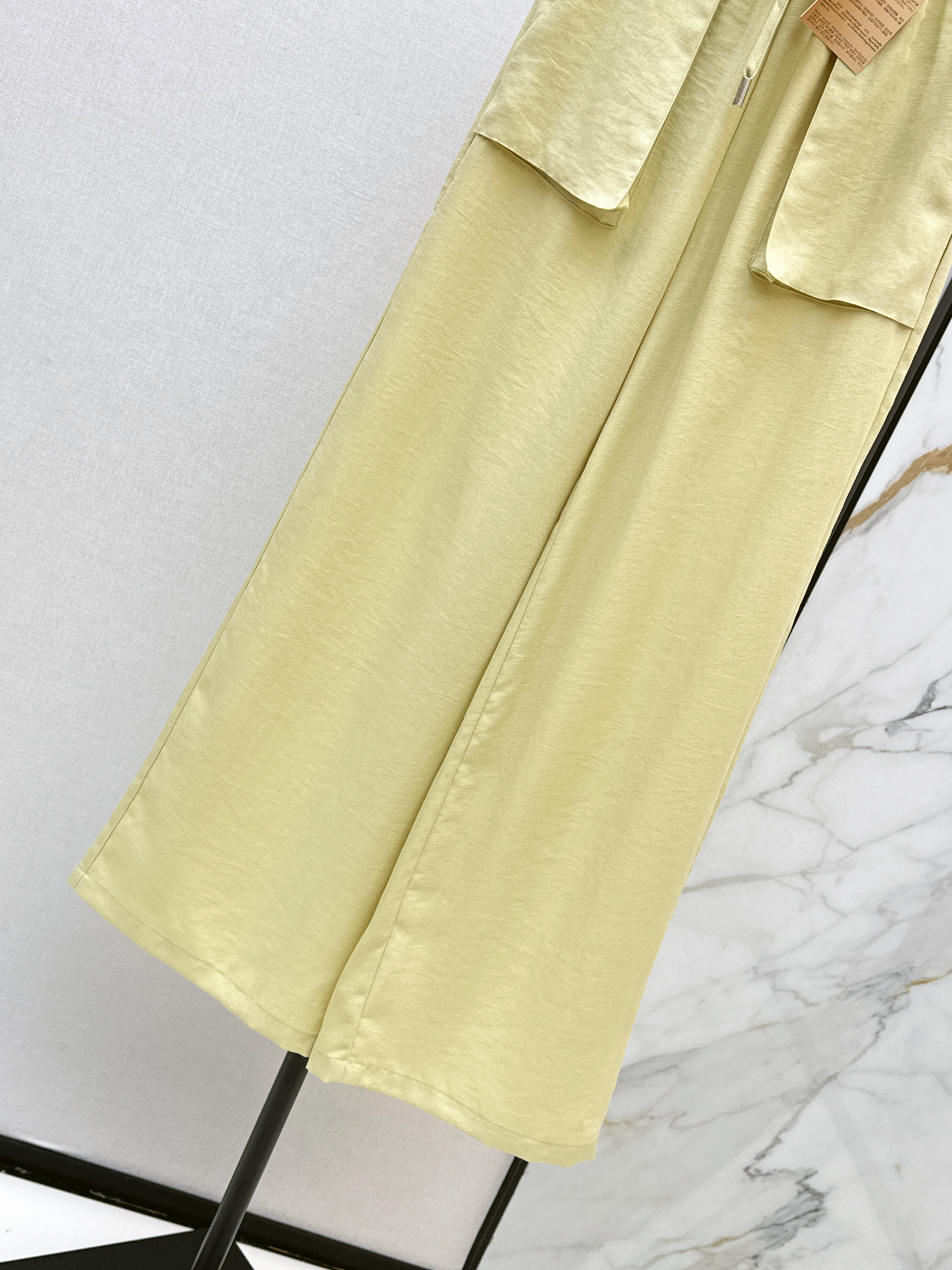 Miu 26ss straight-leg pants