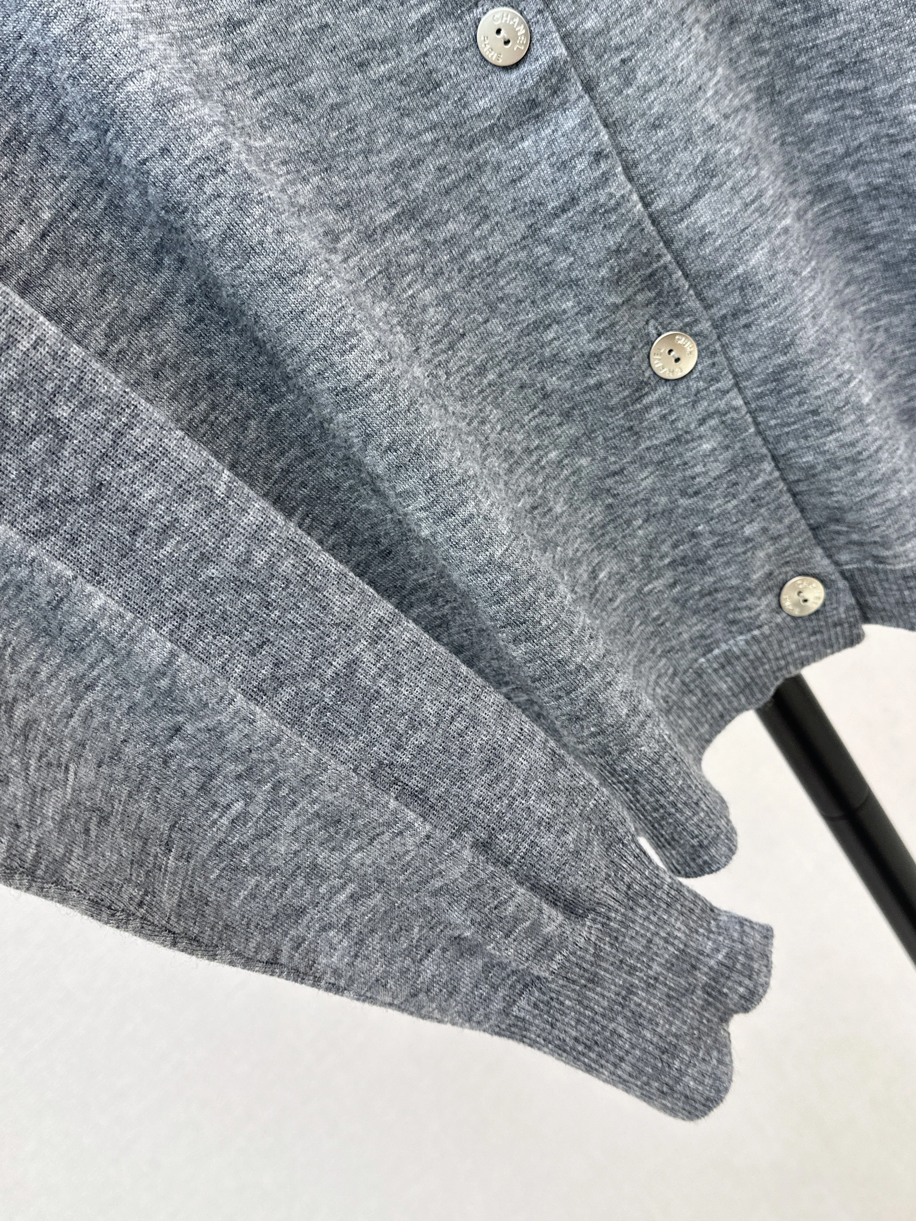 Chan 26ss knitted cardigan