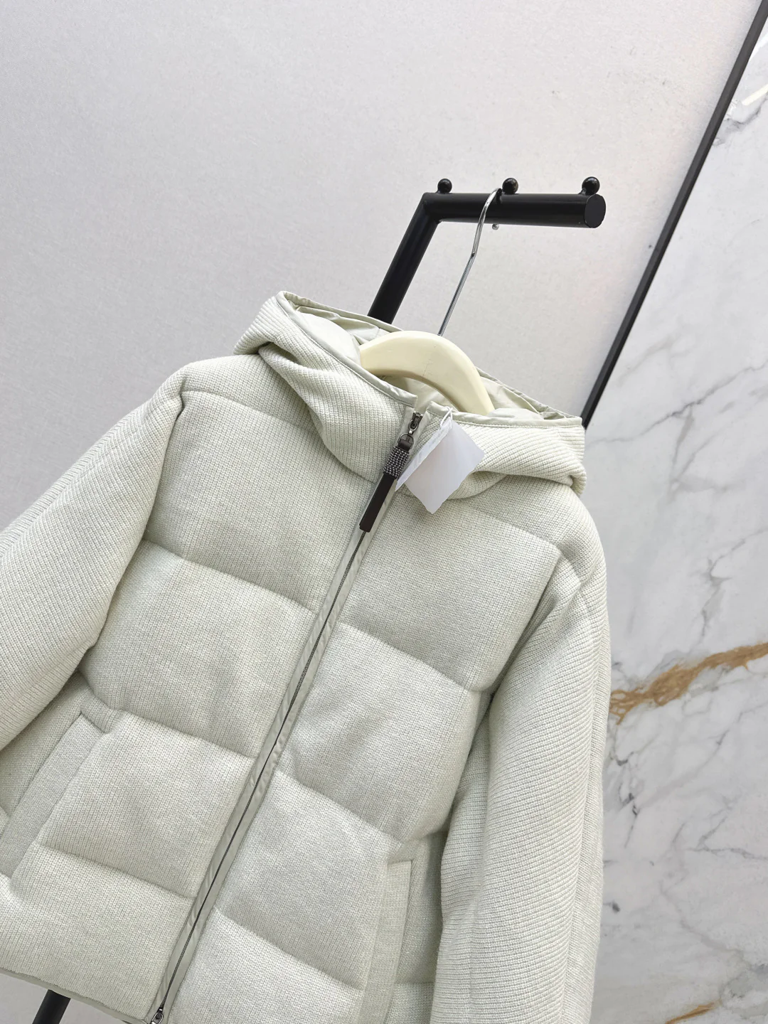 Brub 25fw down jacket