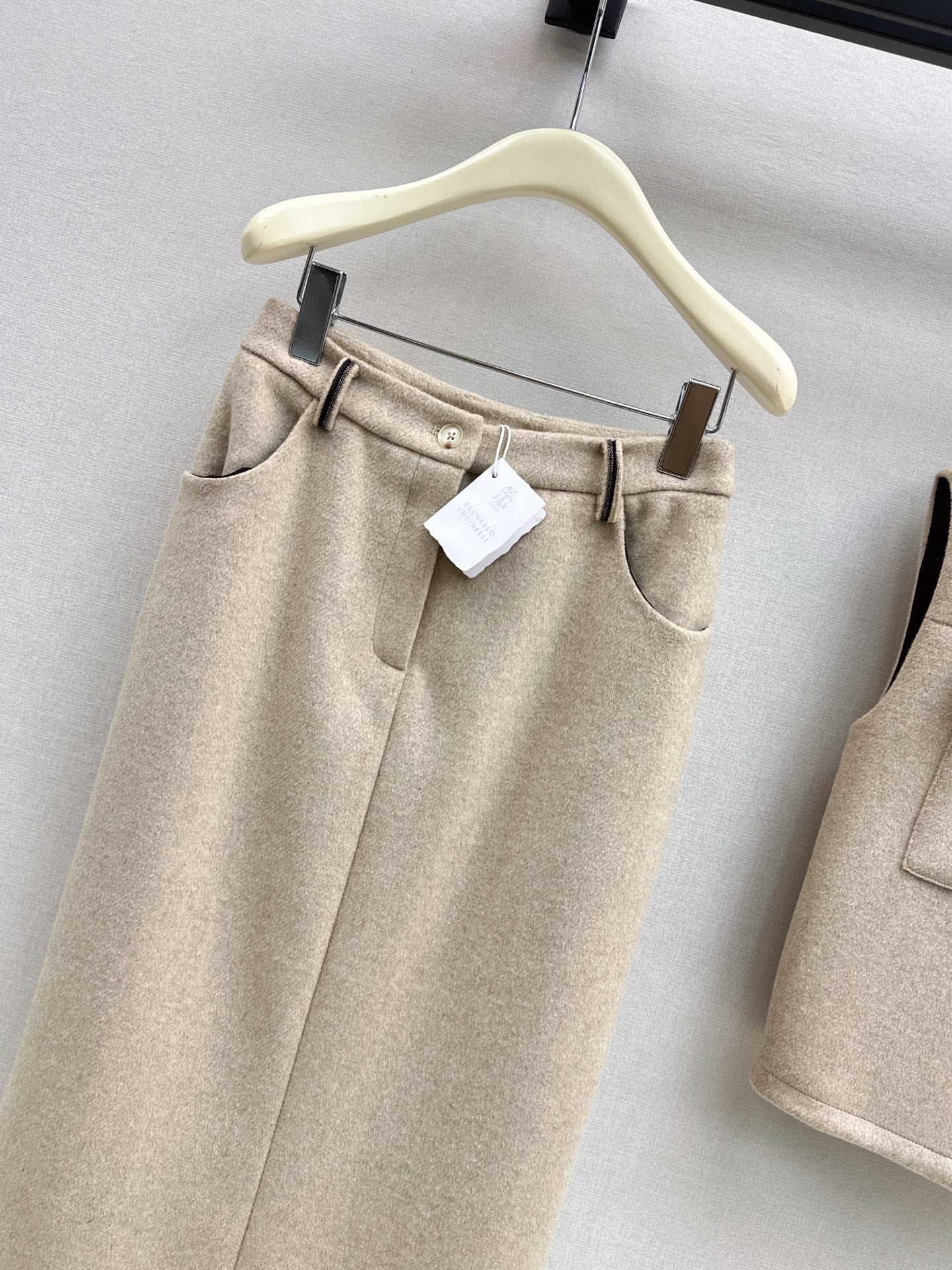 Brun 25fw woolen skirt