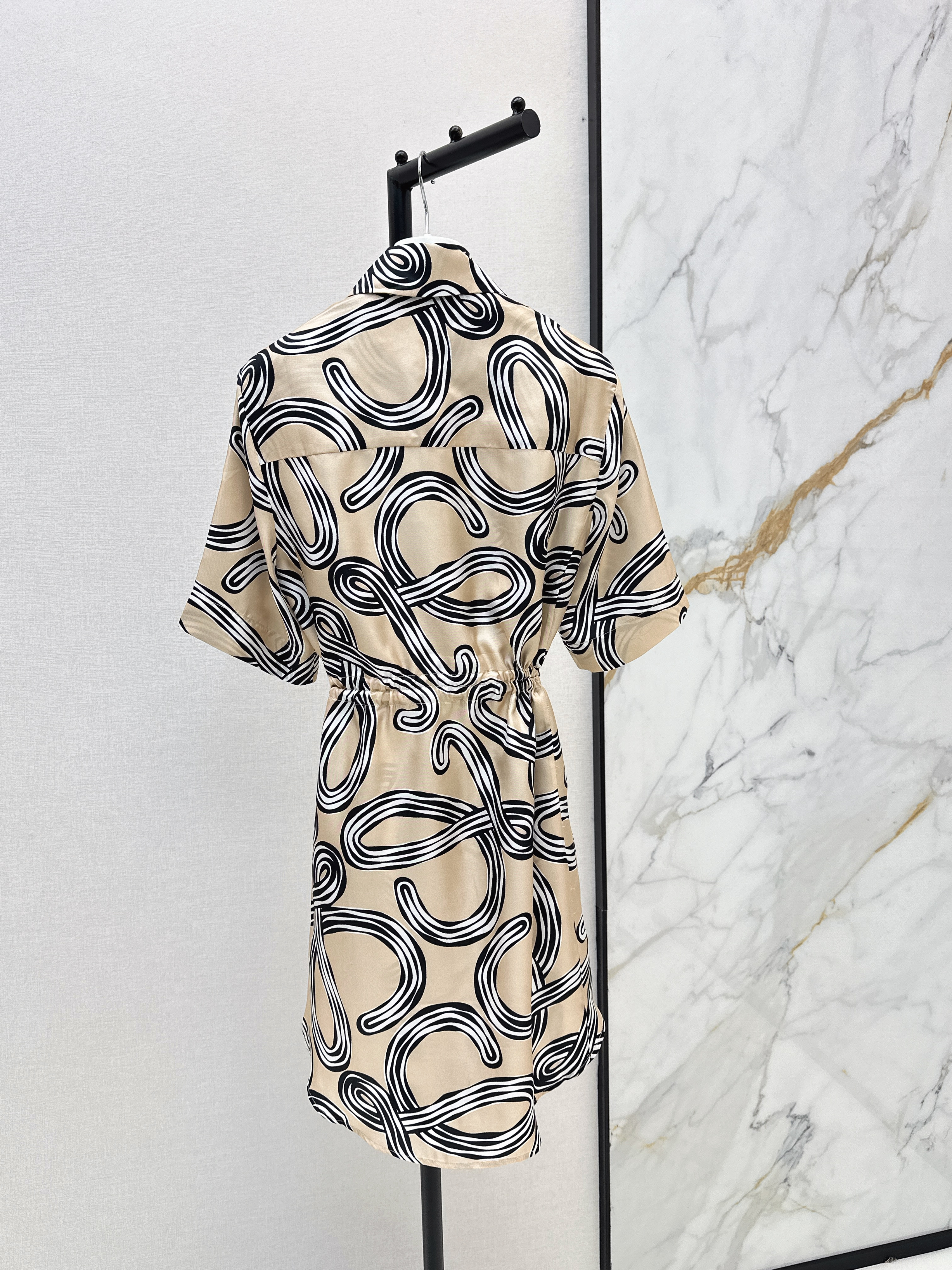 Loe 26ss print silk shirt dress