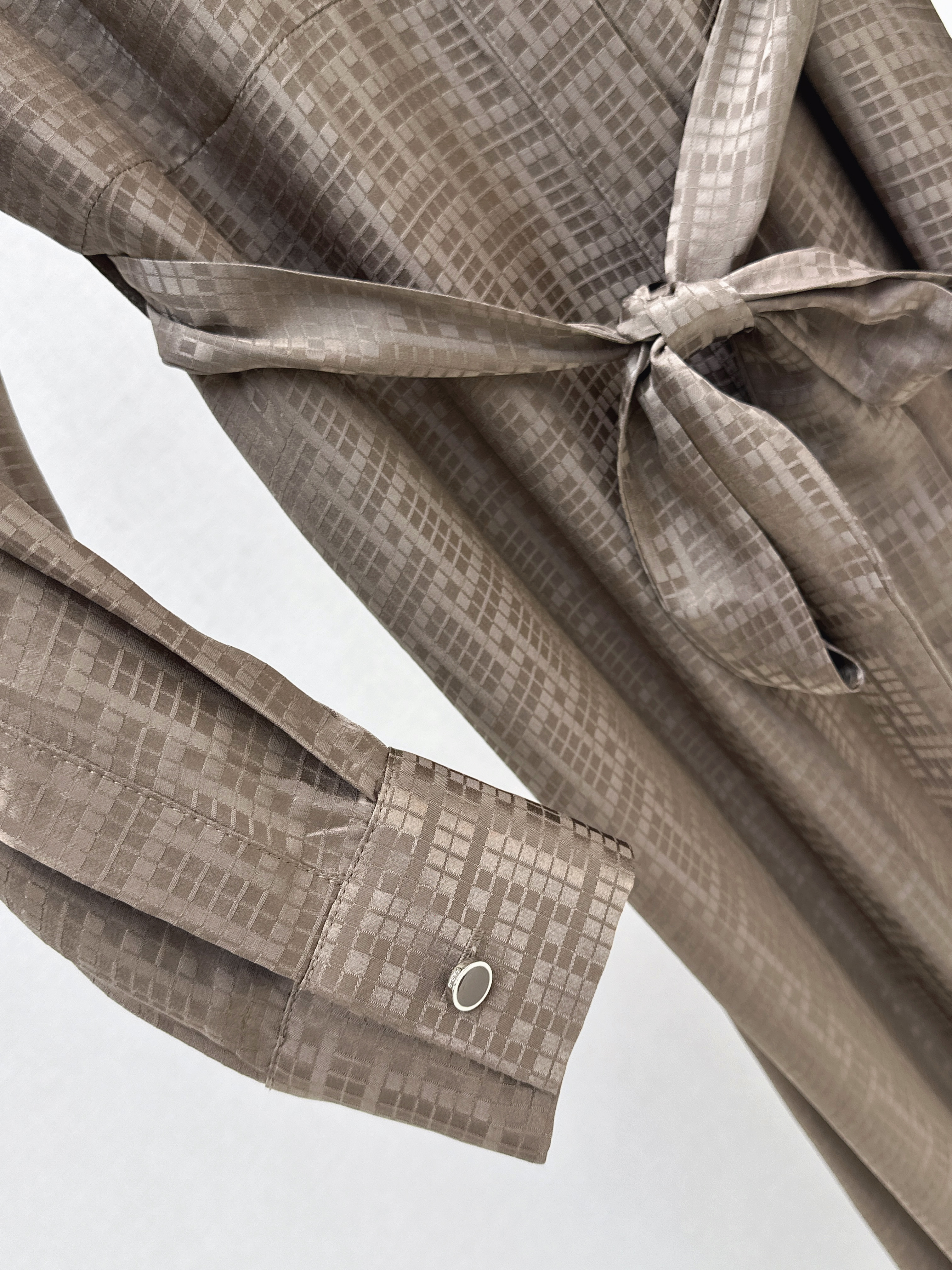 Her 26ss jacquard silk dress