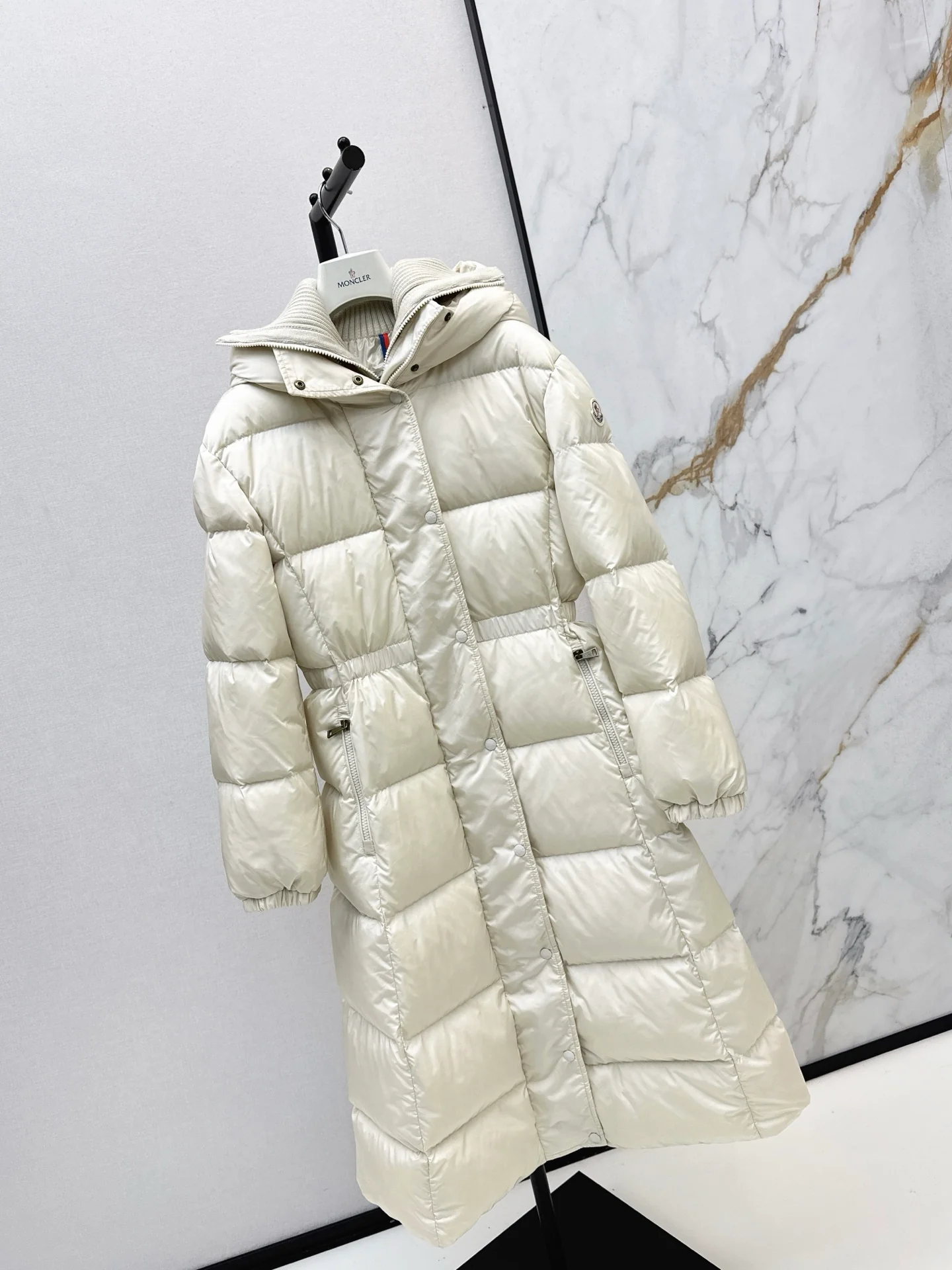 Monc 25fw down jacket
