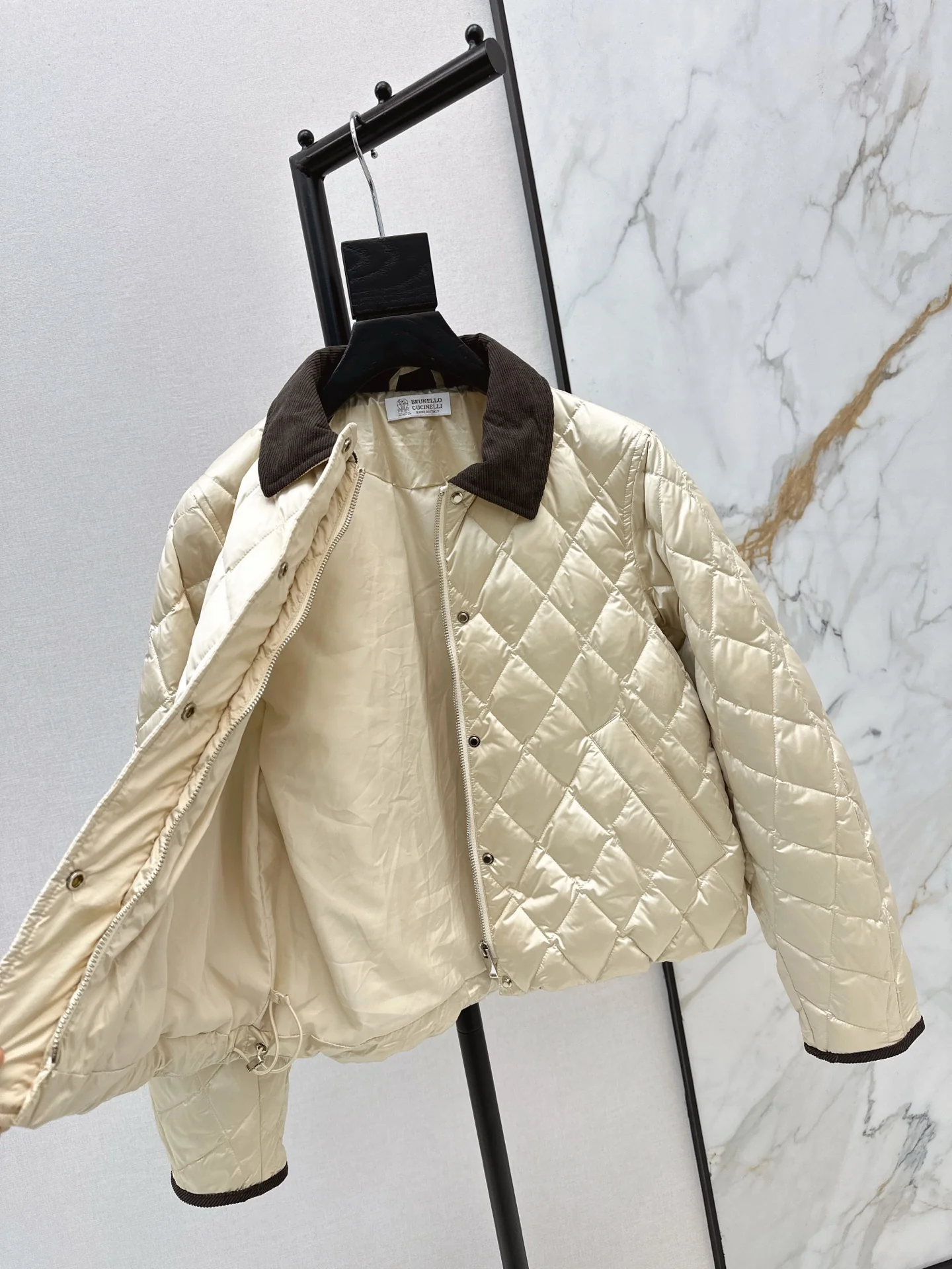 Brun 25fw down jacket