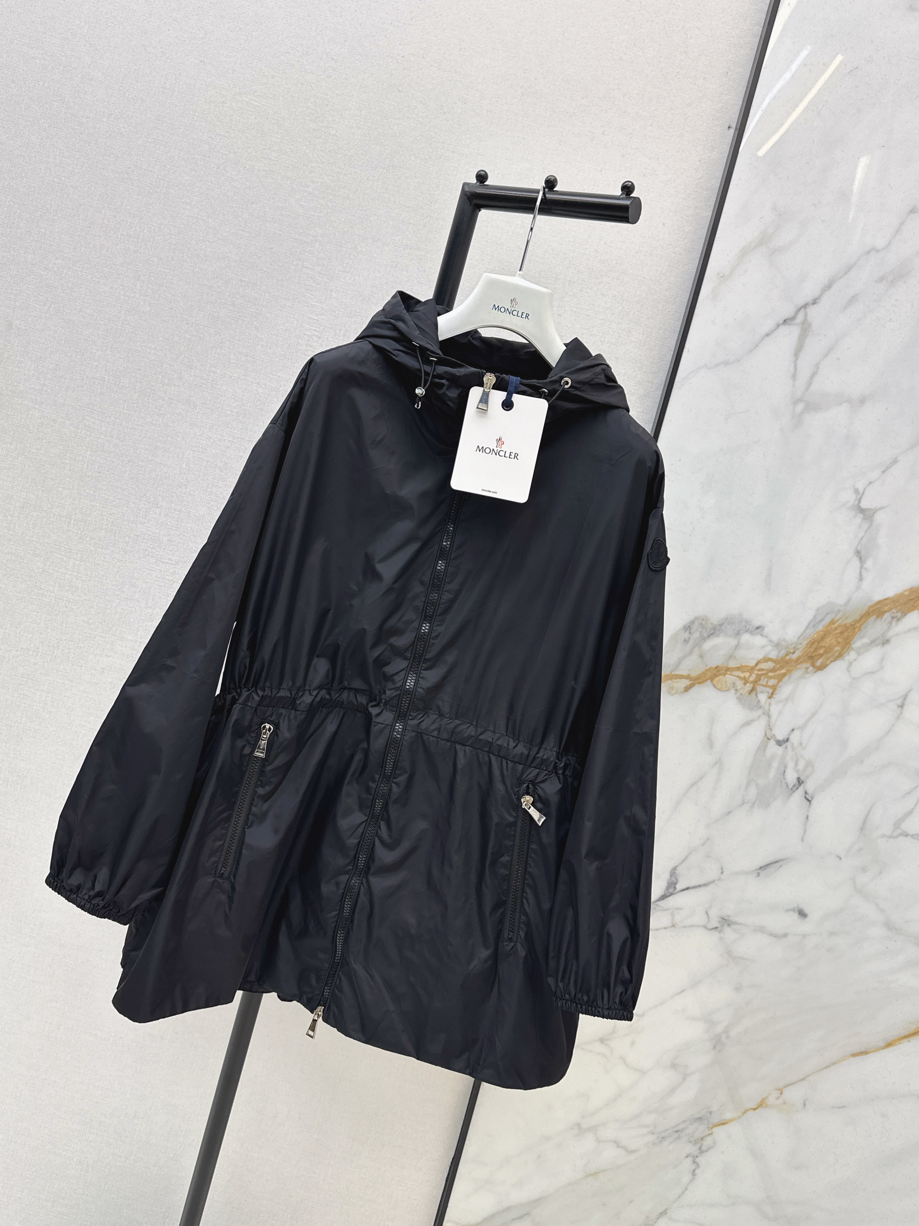 Monc 26ss trench coats