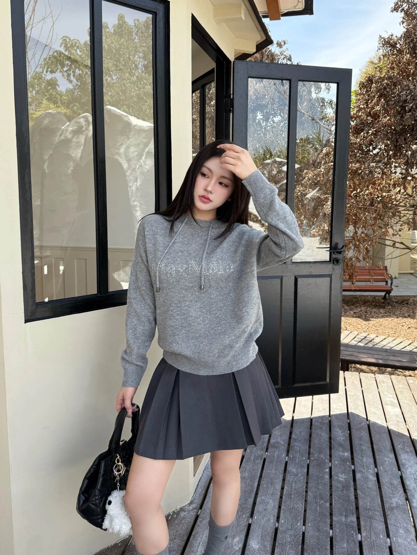 Max 26ss rhinestone hooded sweater