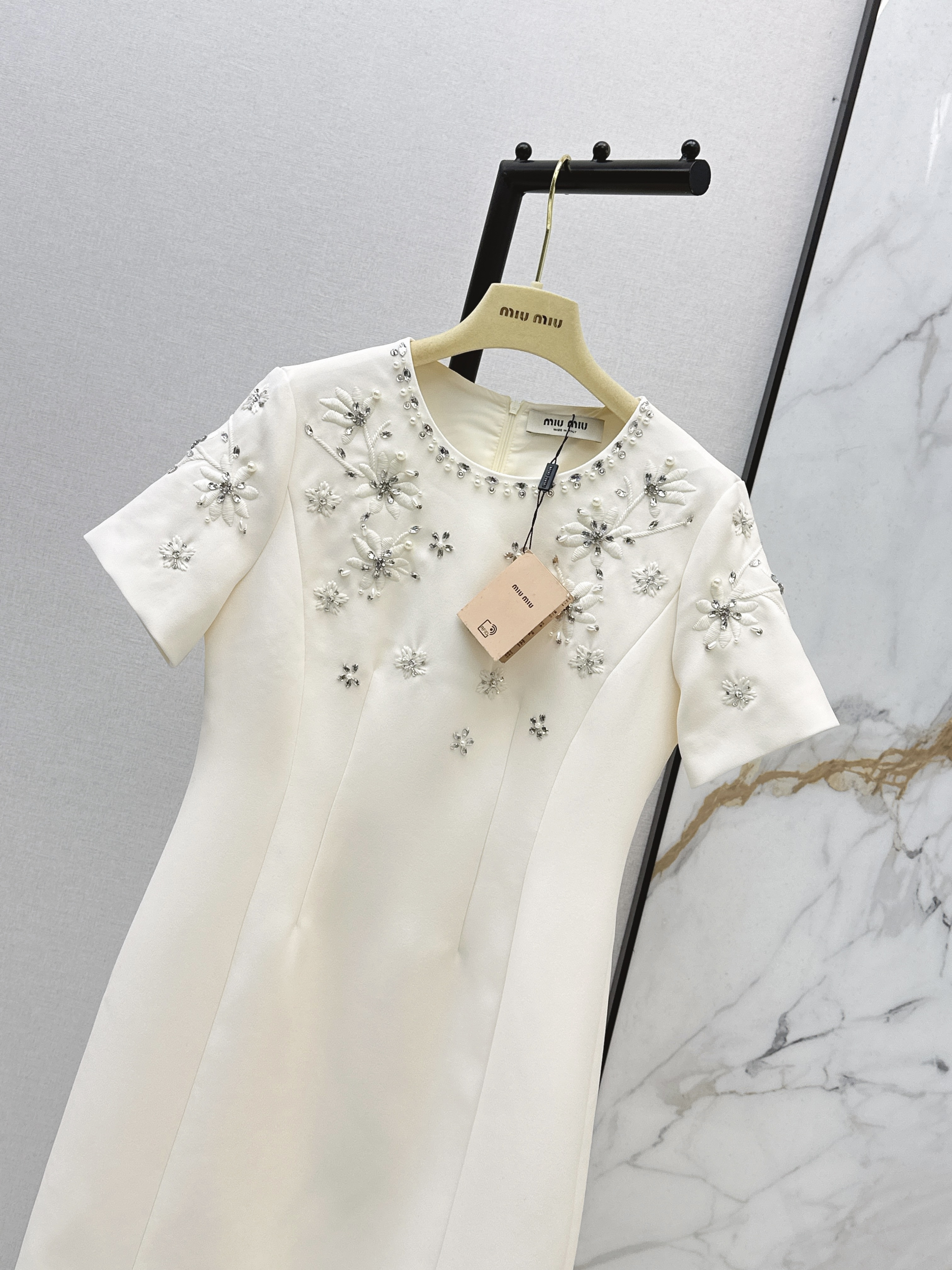 Miu 26ss embroidery dress