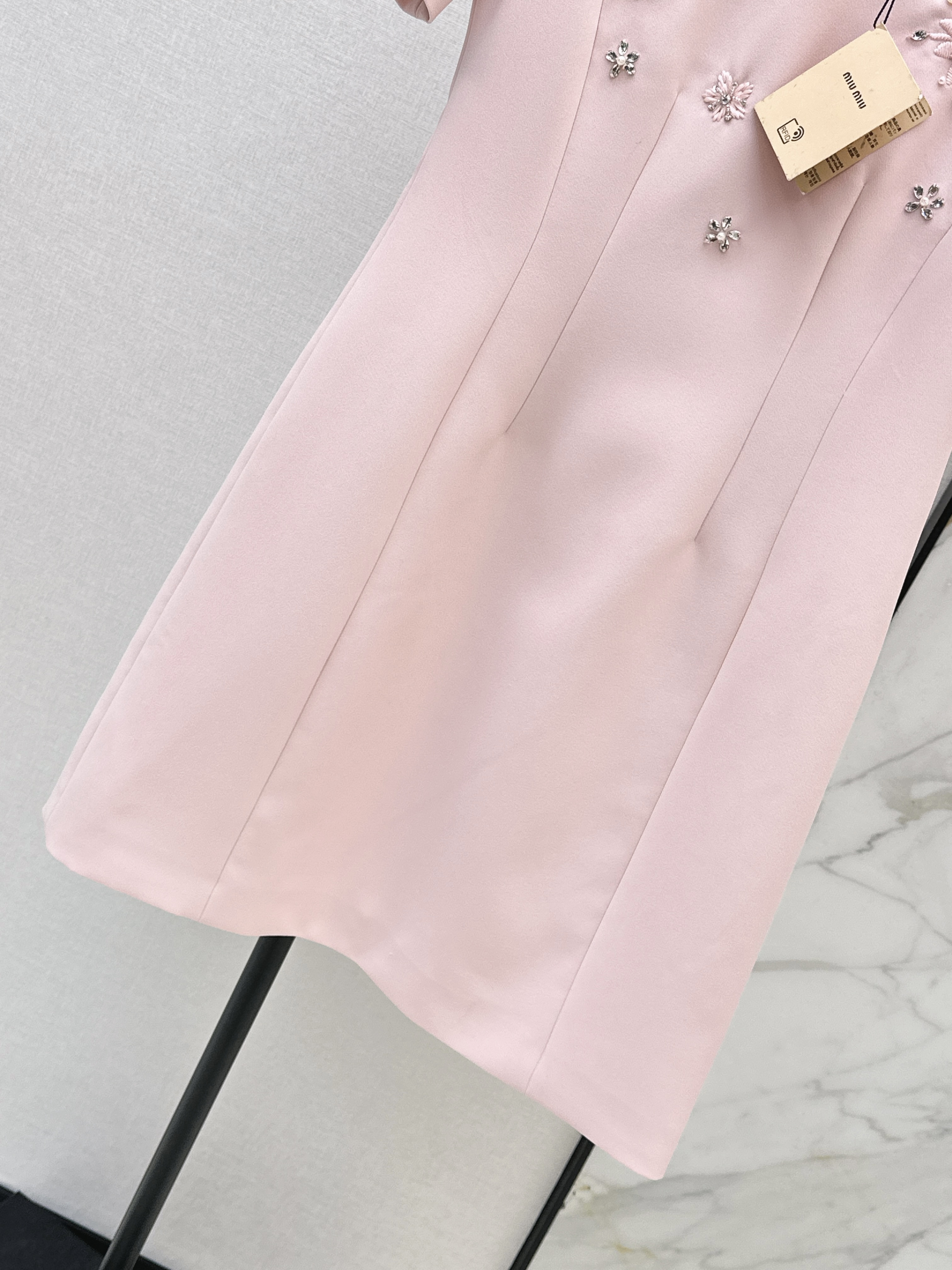 Miu 26ss embroidery dress