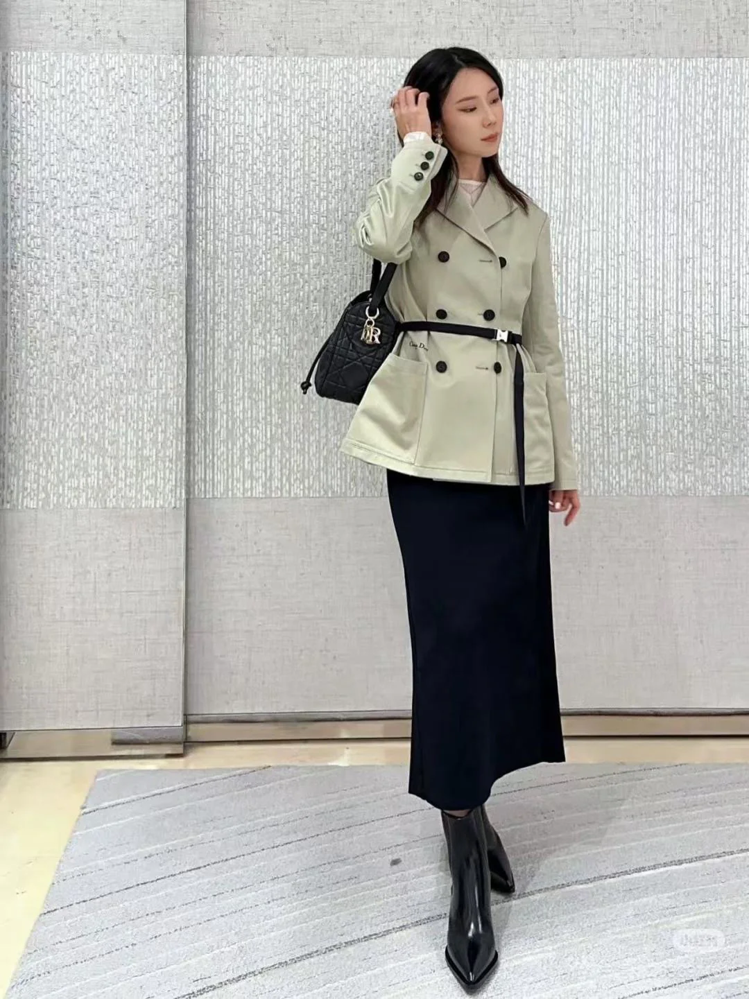 CD 25fw trench coats