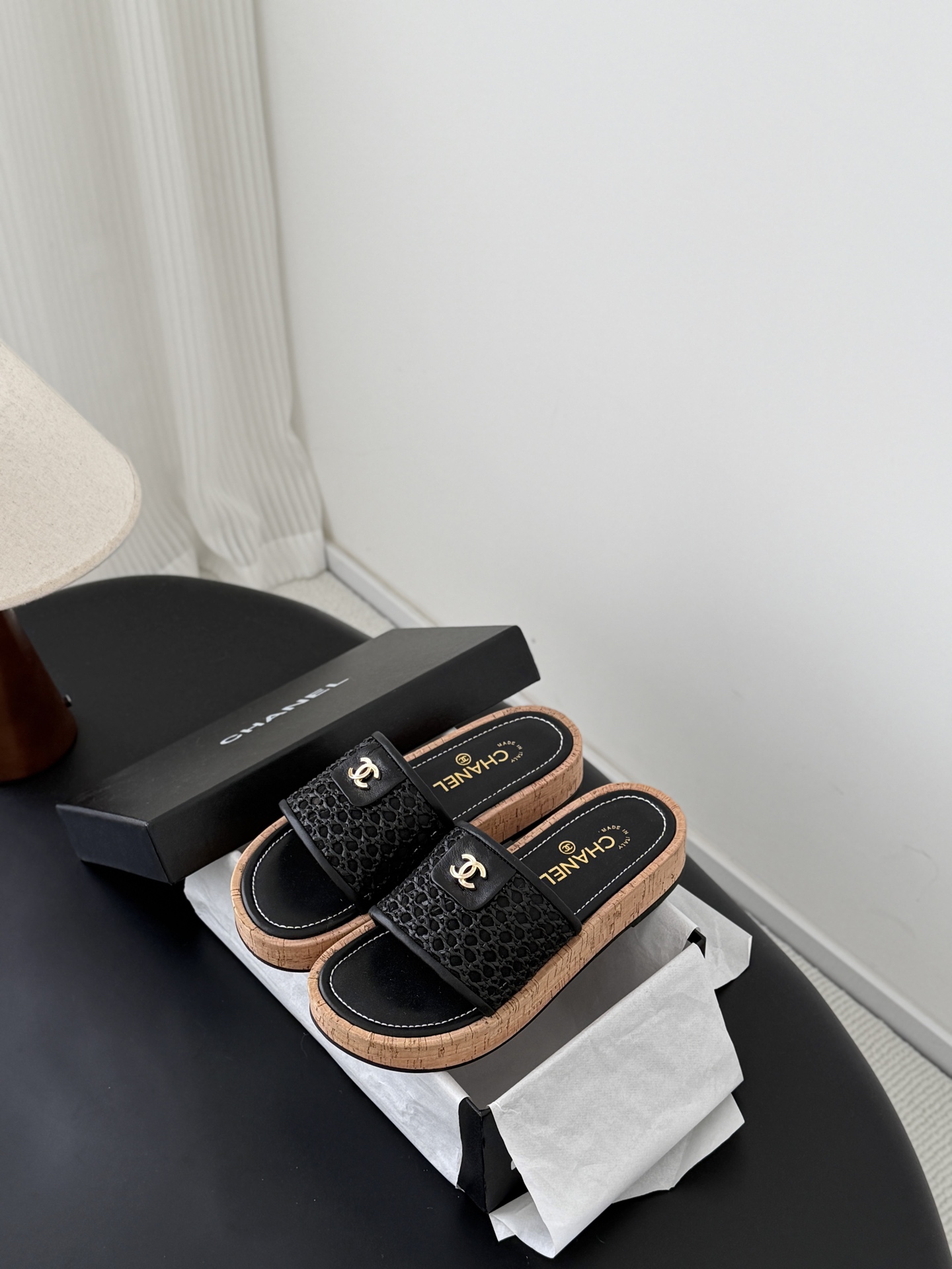 Chan 26C mesh slippers