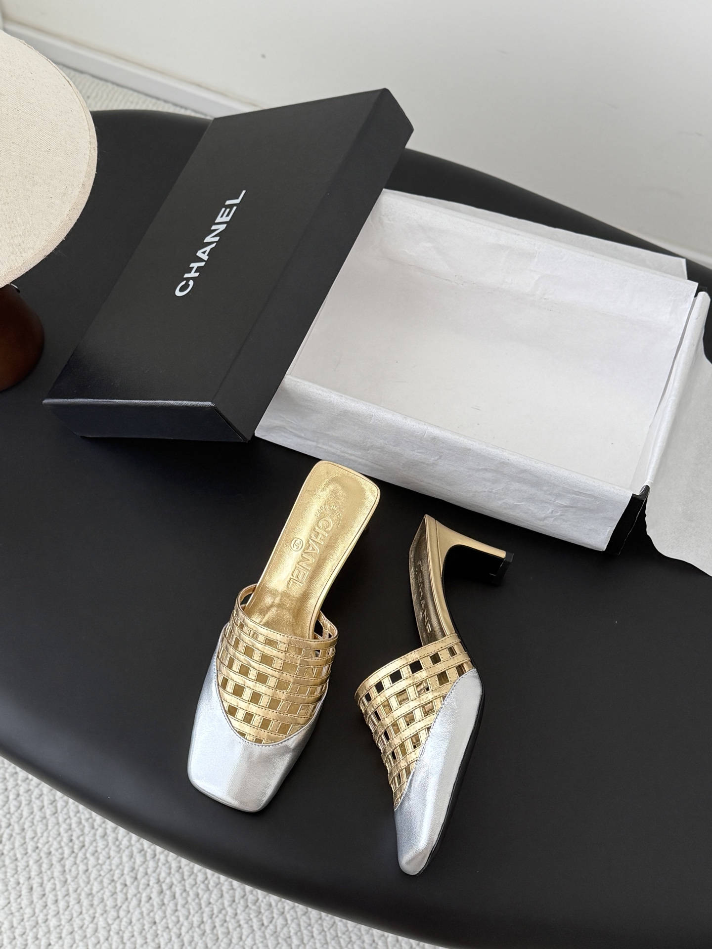 Chan 26ss woven mules heel