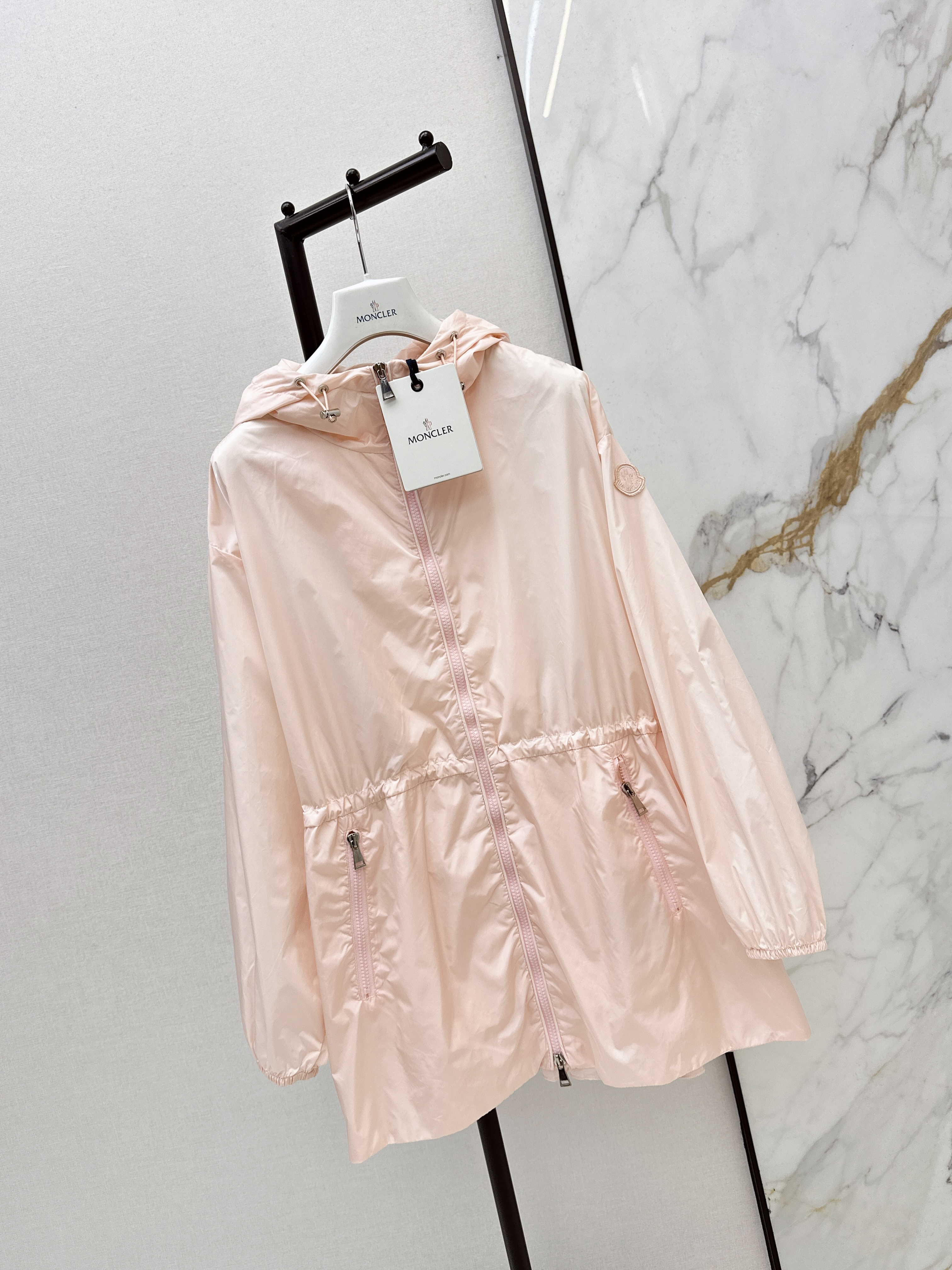 Monc 26ss trench coats