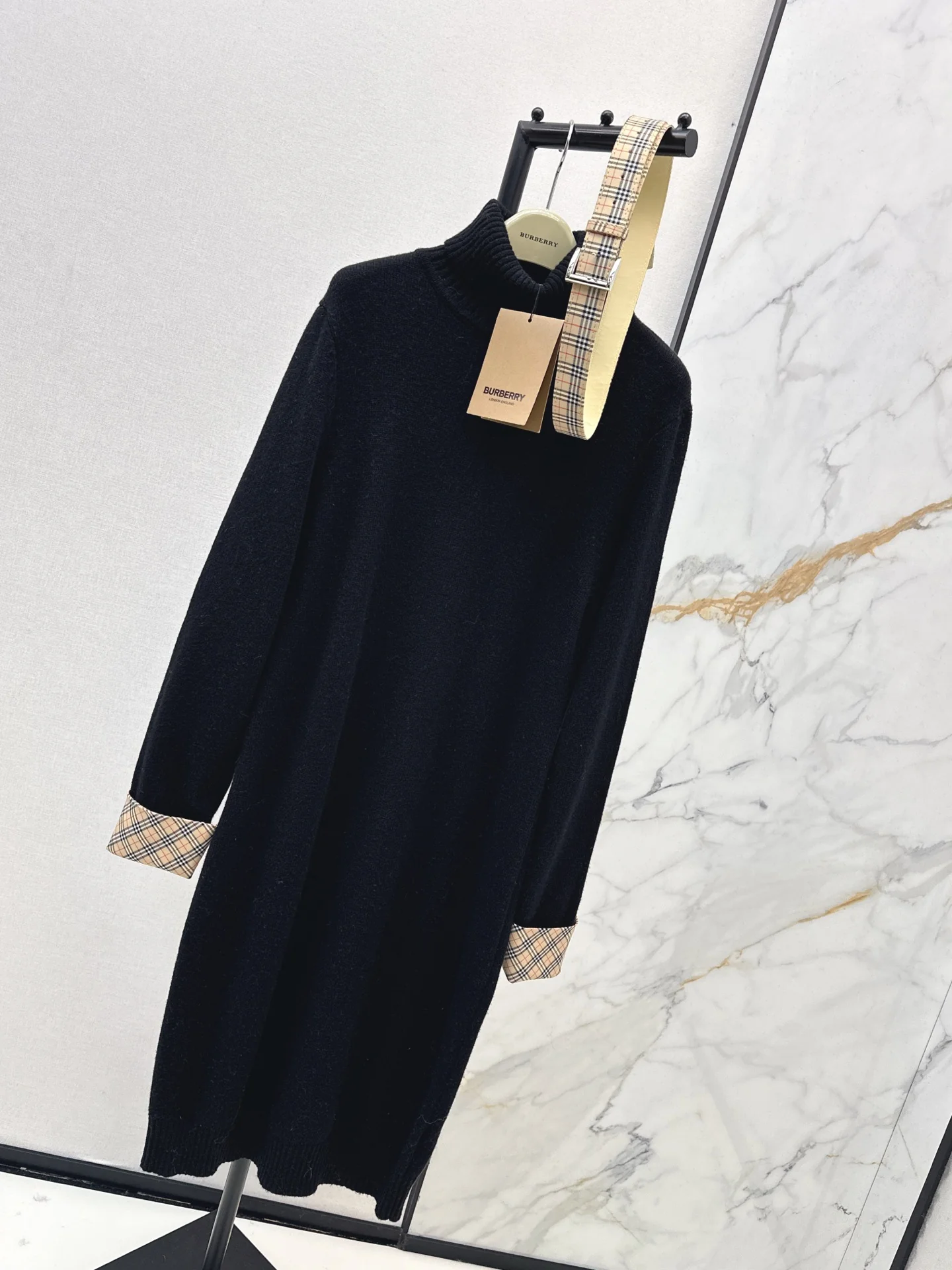 Burb 26ss 2in1 contrast wool dress