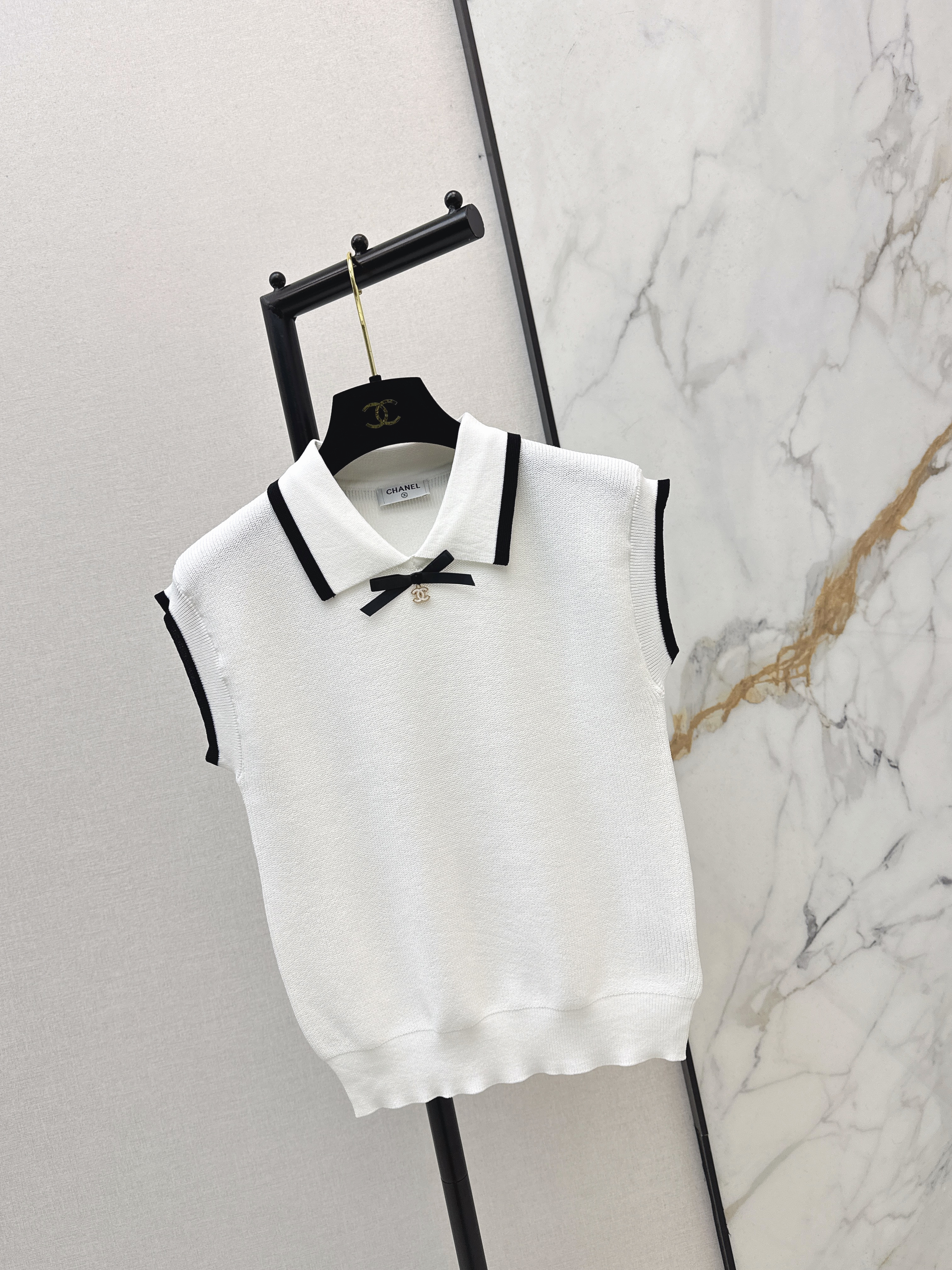Chan 26ss sleeveless knitwear