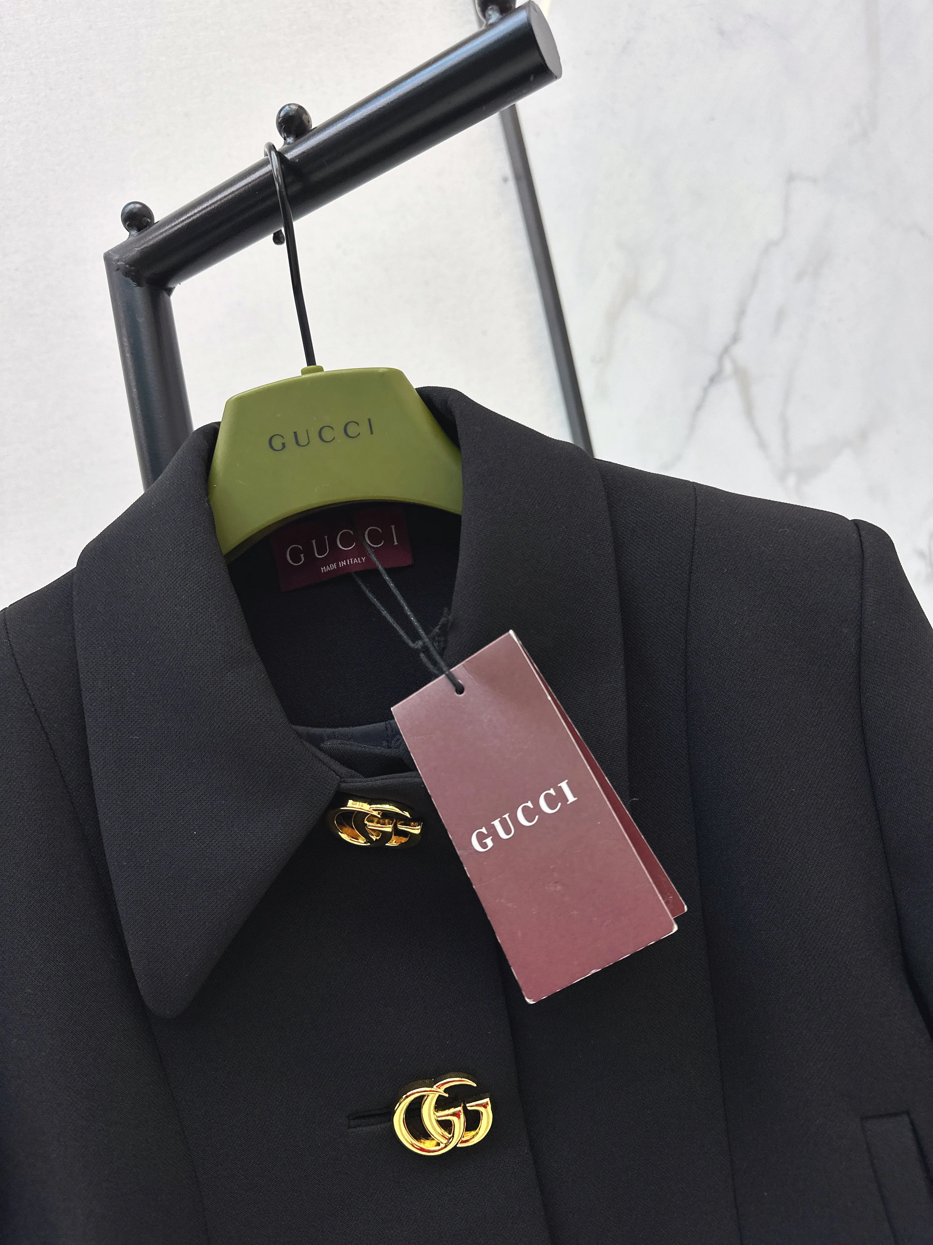 Gucc 26ss cropped collared jacket