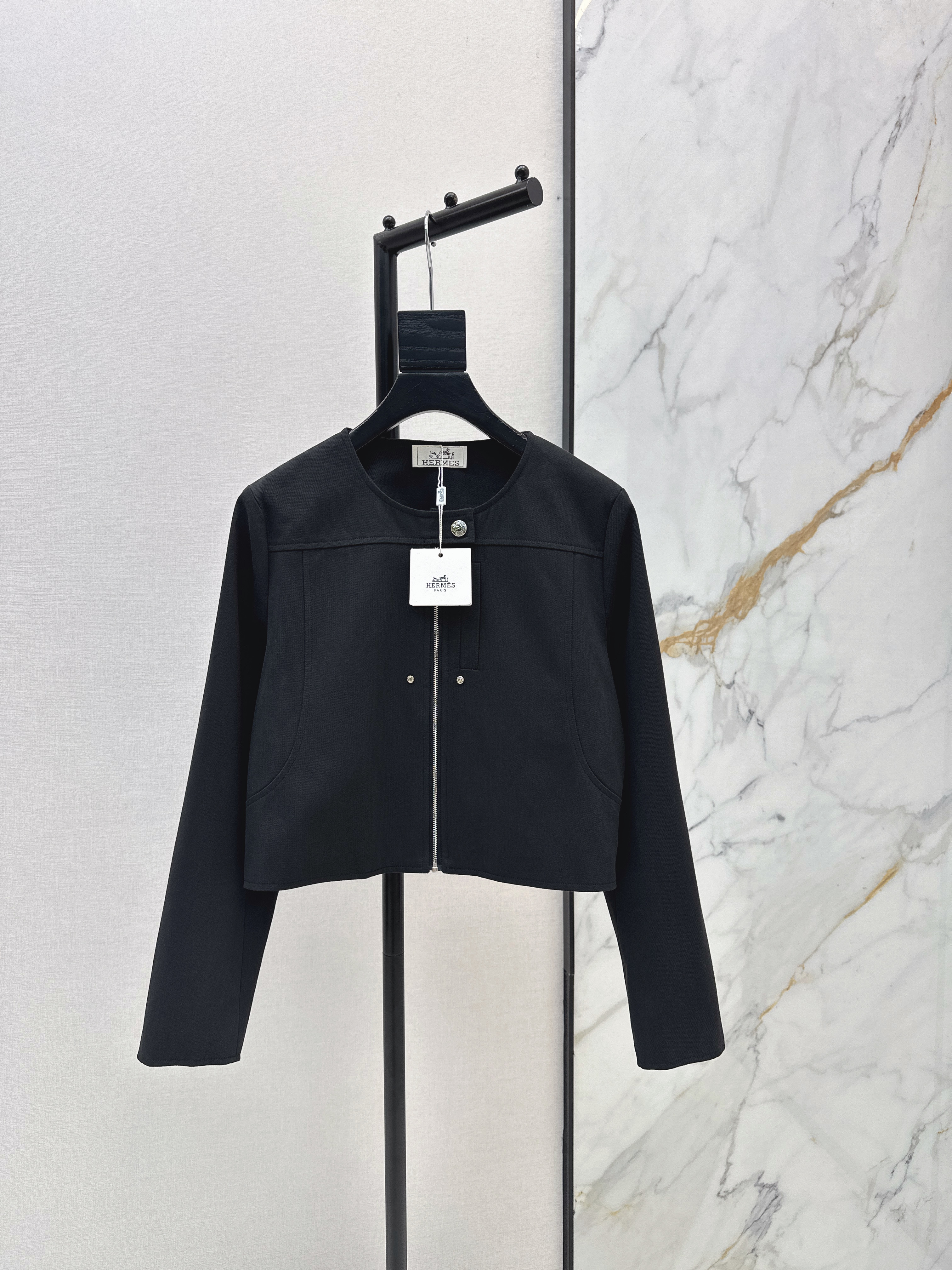 Her 26ss zip-up jacket