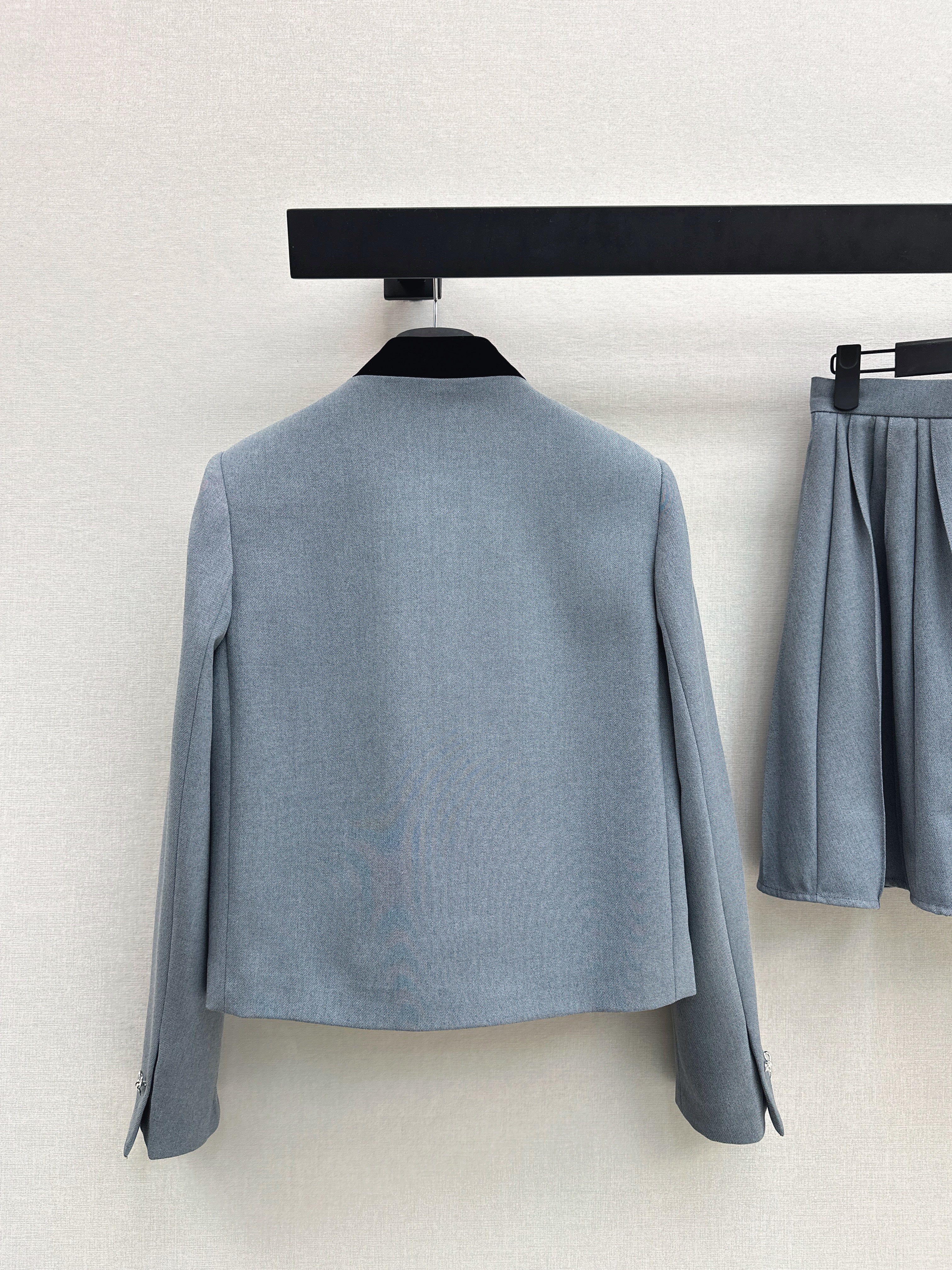 CD 26ss contrast stand-collar jacket
