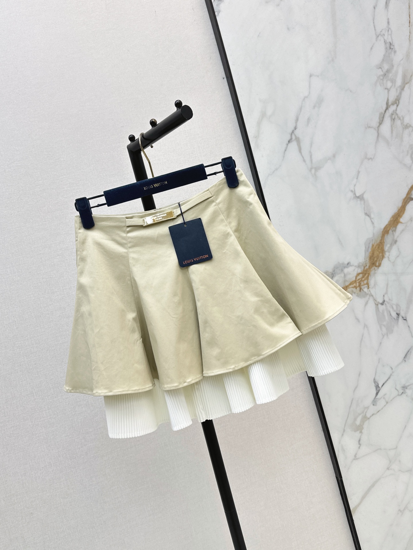 Loui 26ss contract pleated skirt