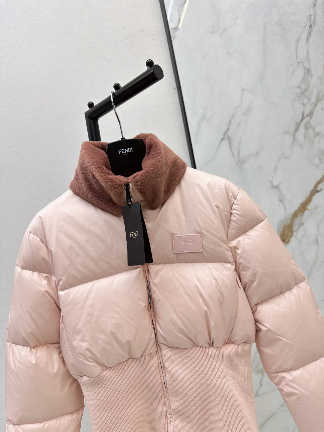 Fend 25fw down jacket