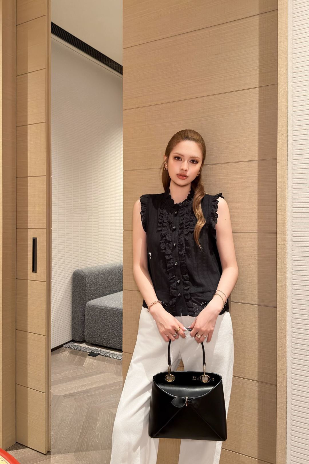 CD 26ss reffle sleeveless shirt