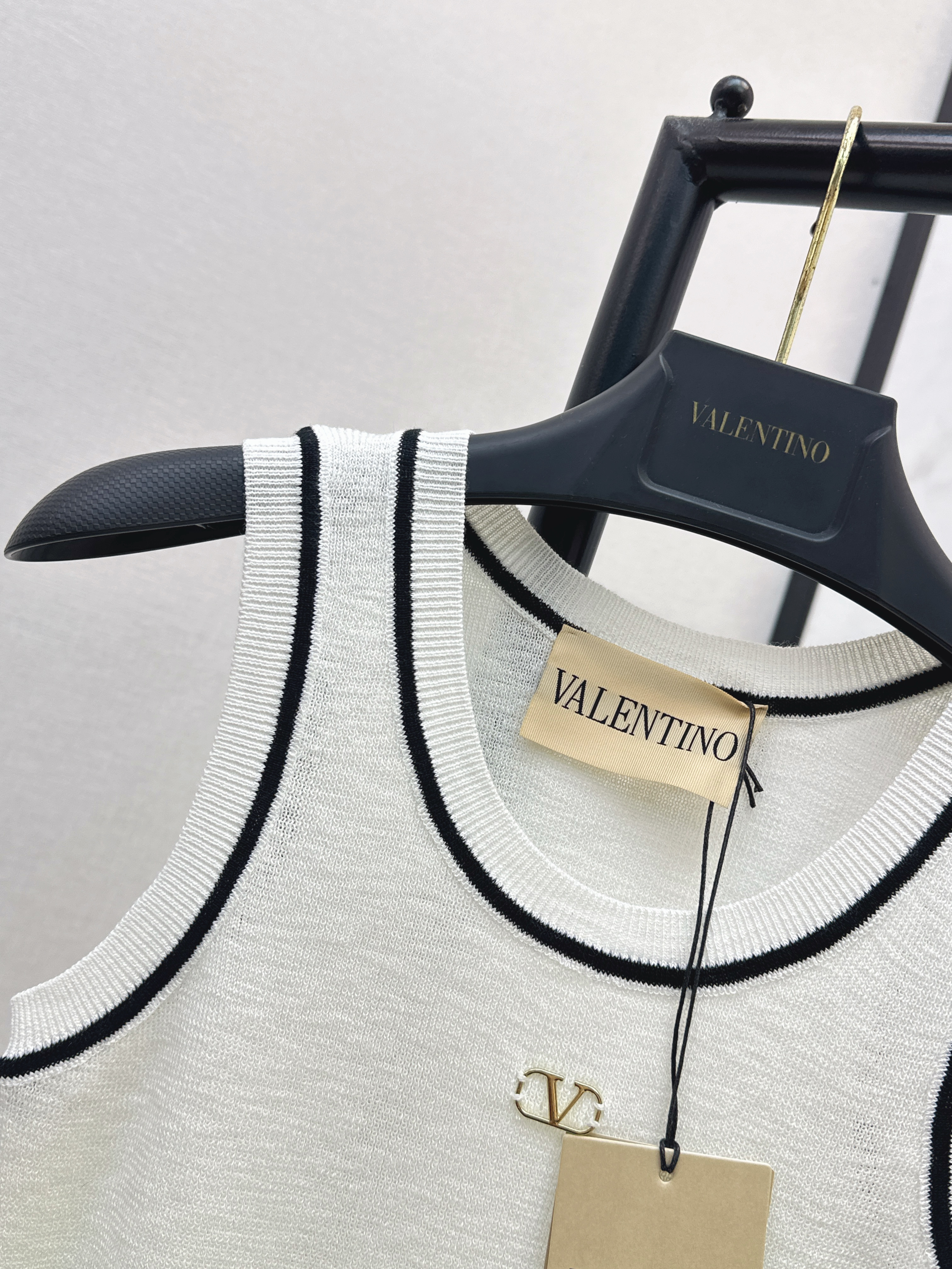 Valen 26ss knit vest