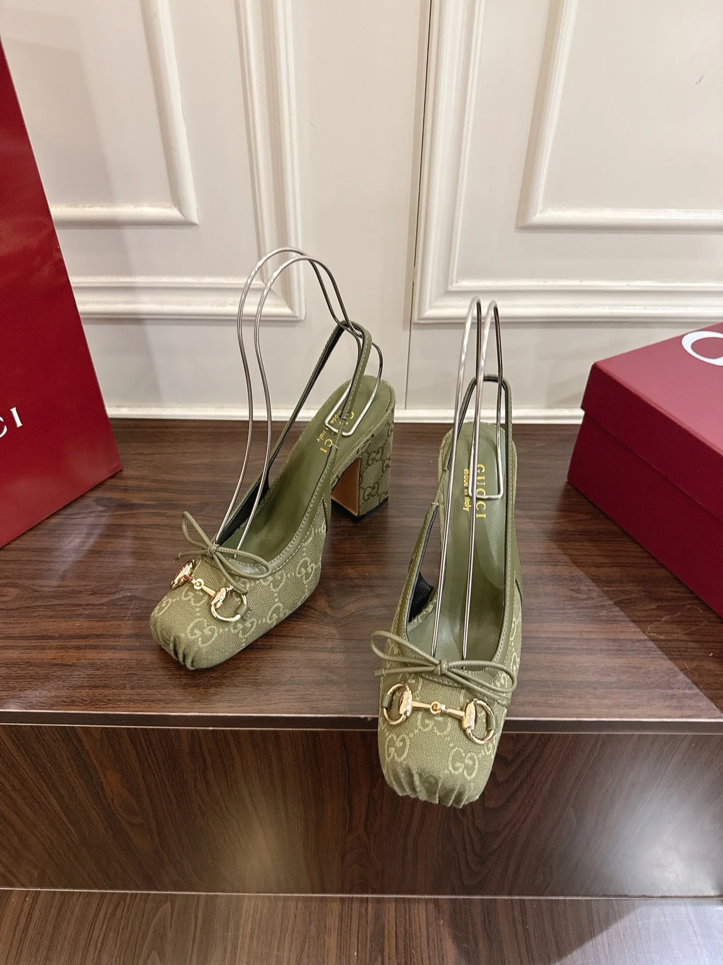 Guc 25fw pumps