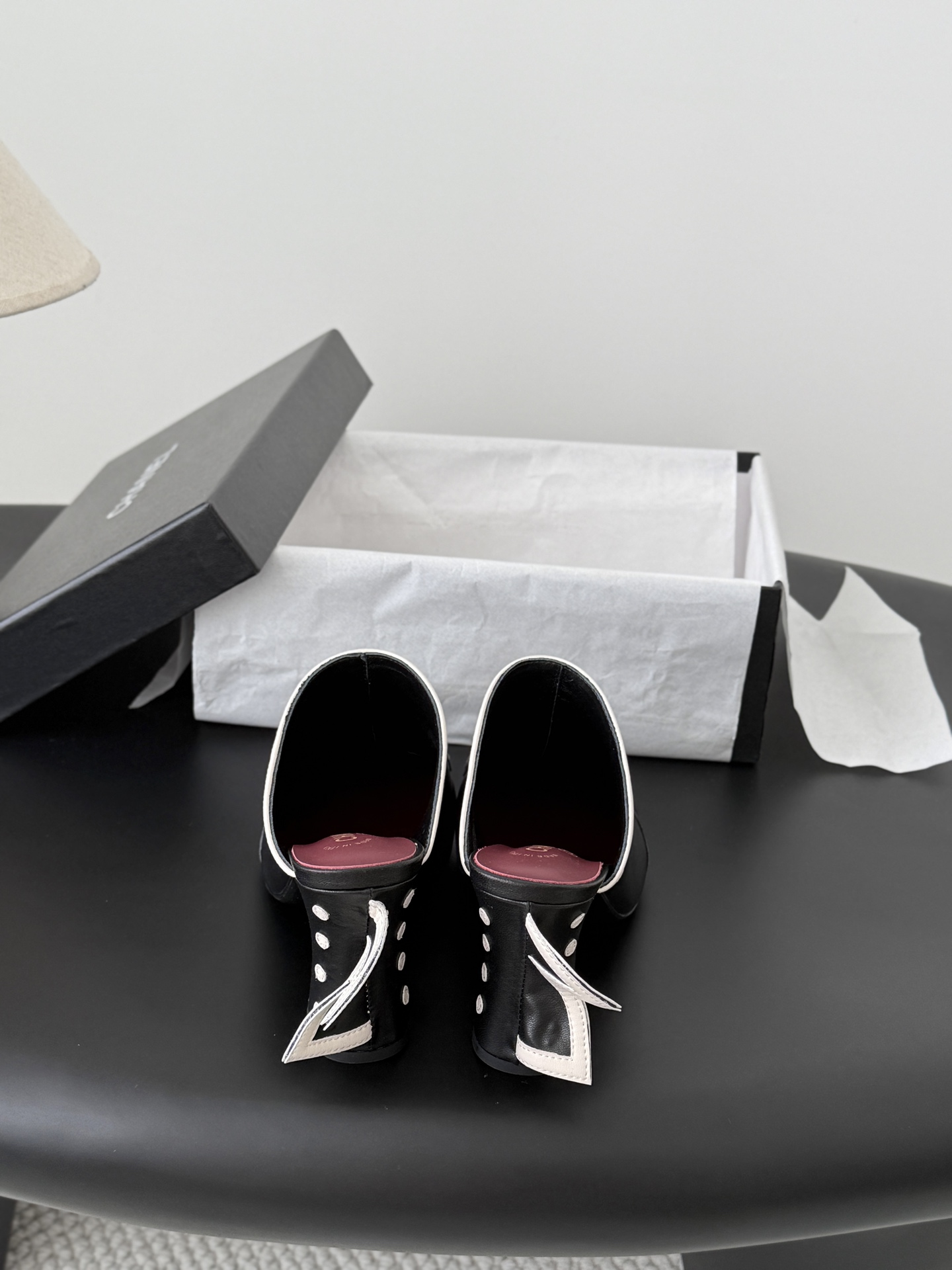 Chan 26A mule heel