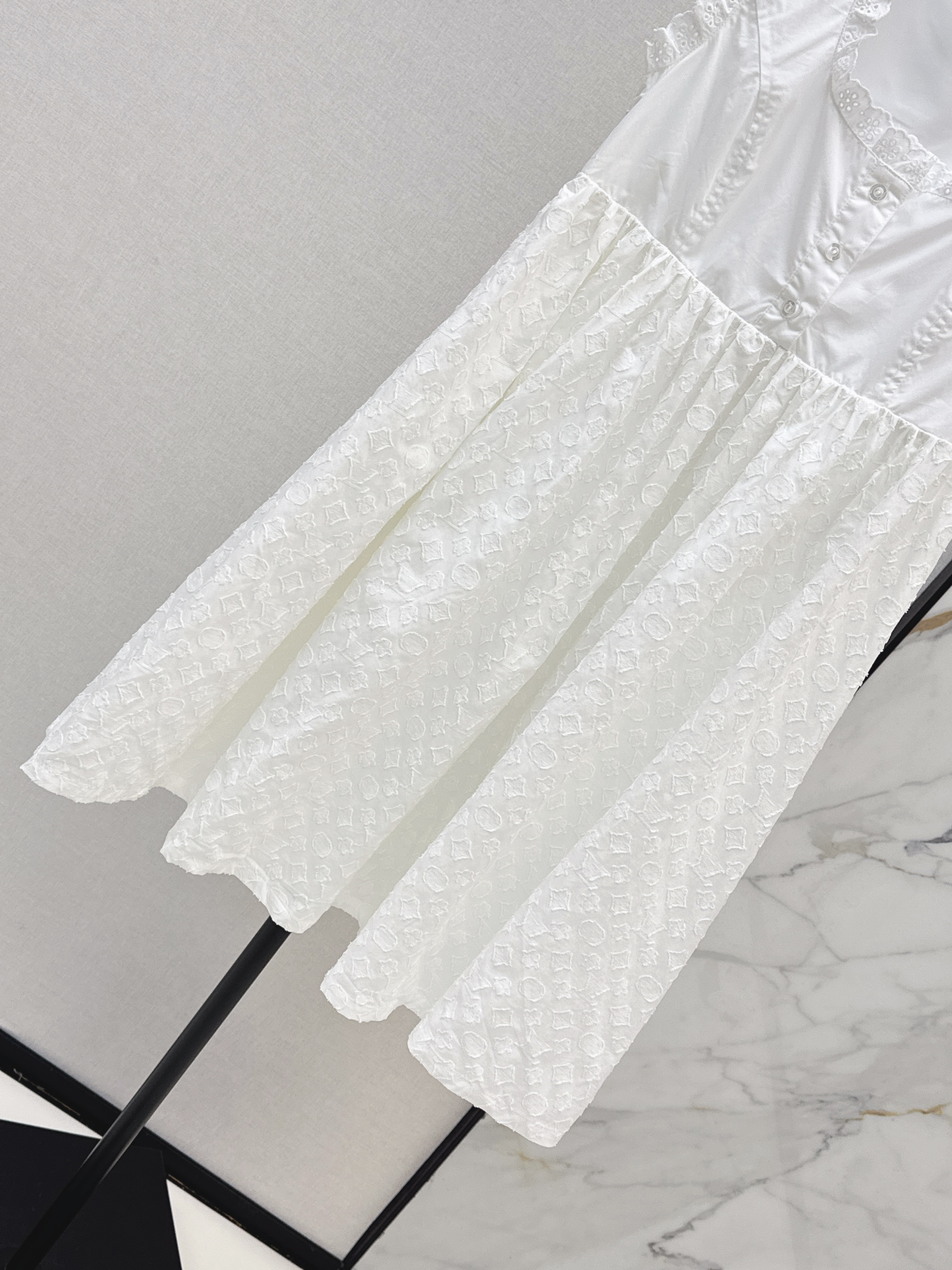 Loui 26ss jacquard ruffle dress