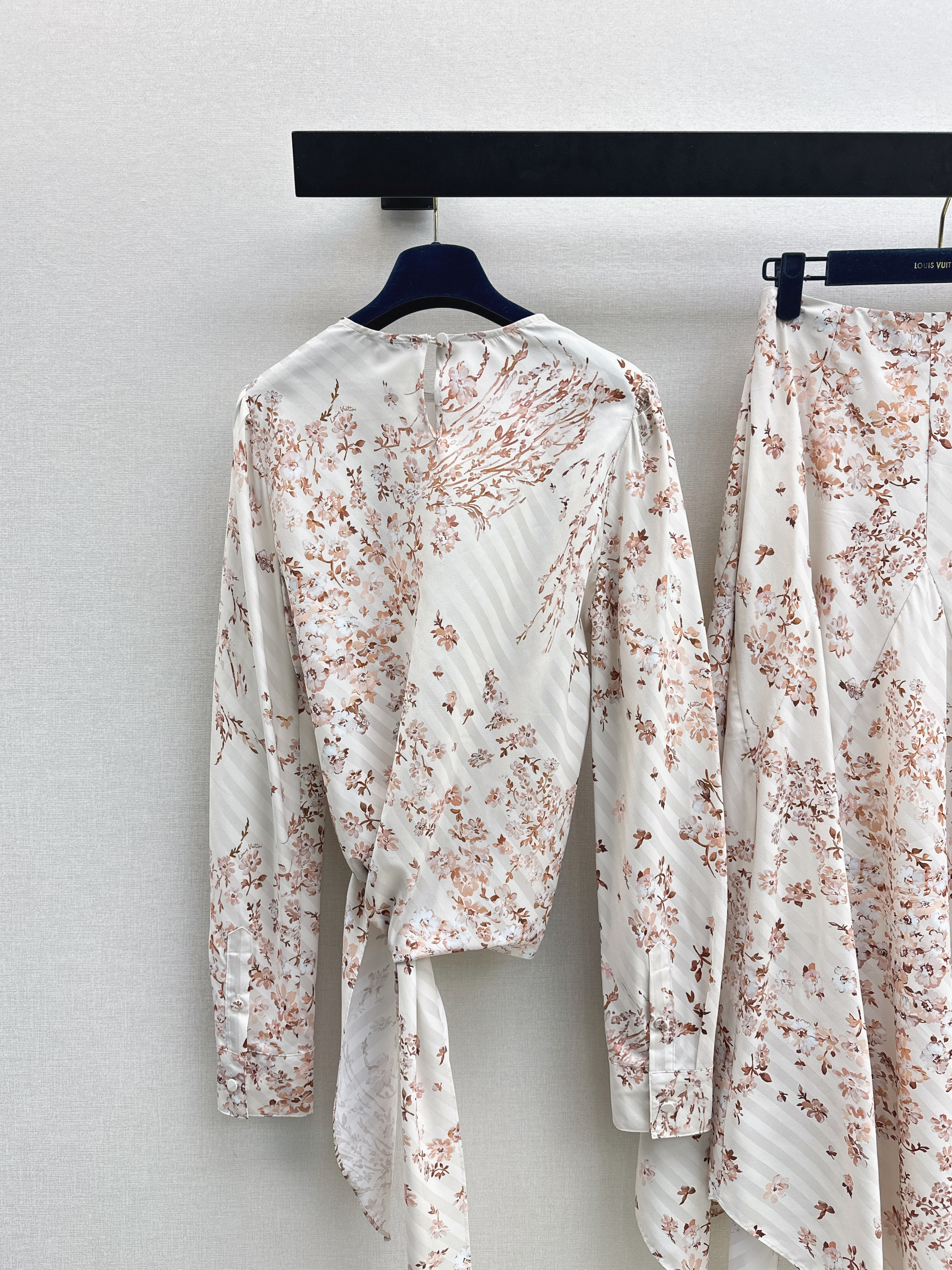 Loui 26ss print suit