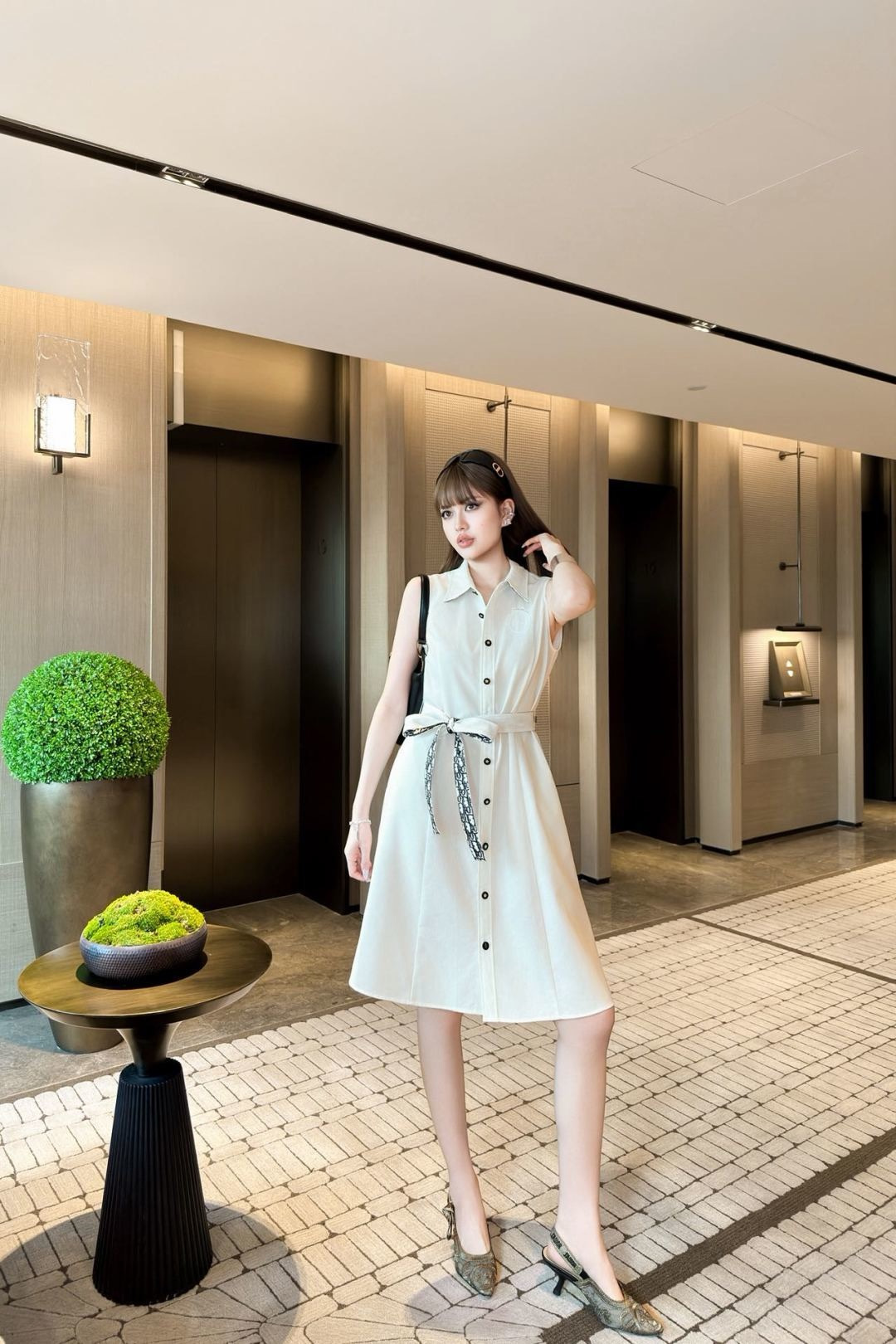 CD 26SS Sleeveless Belted Shirt Dress