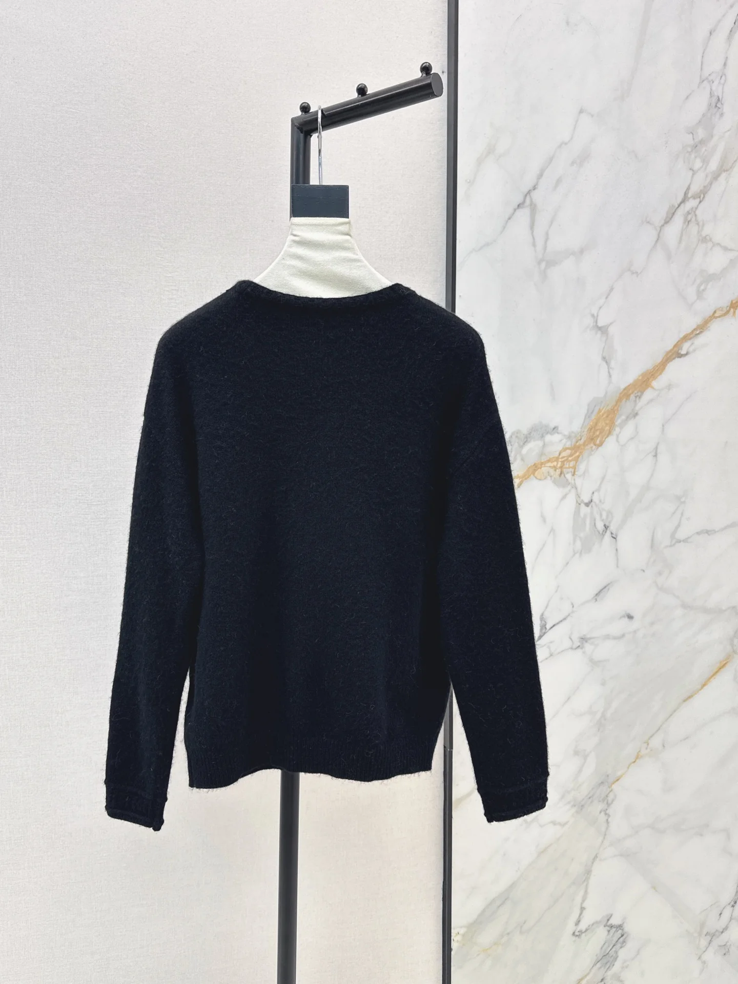 Valen 25fw sweater