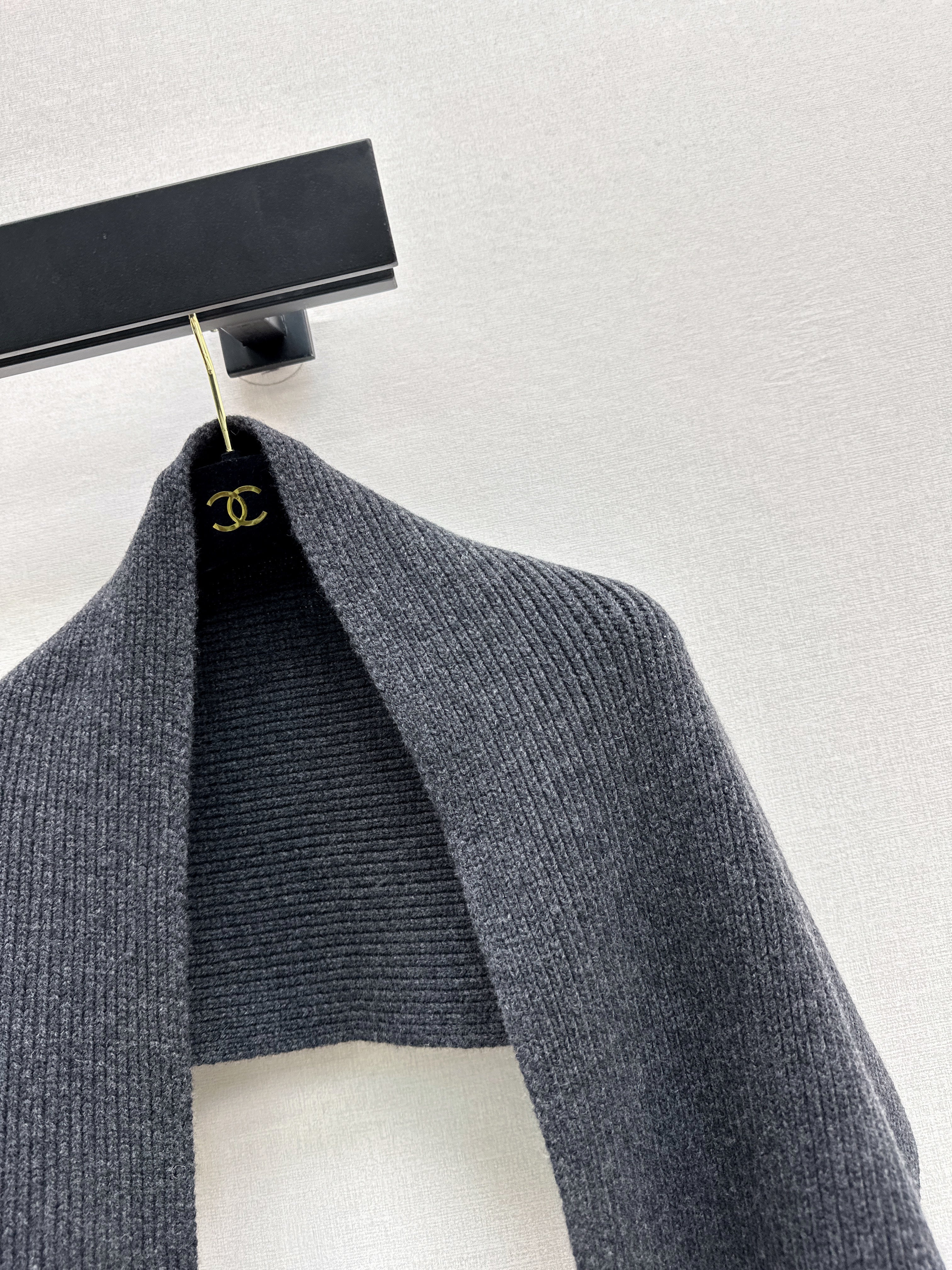 Chan 26ss cashmere scarf