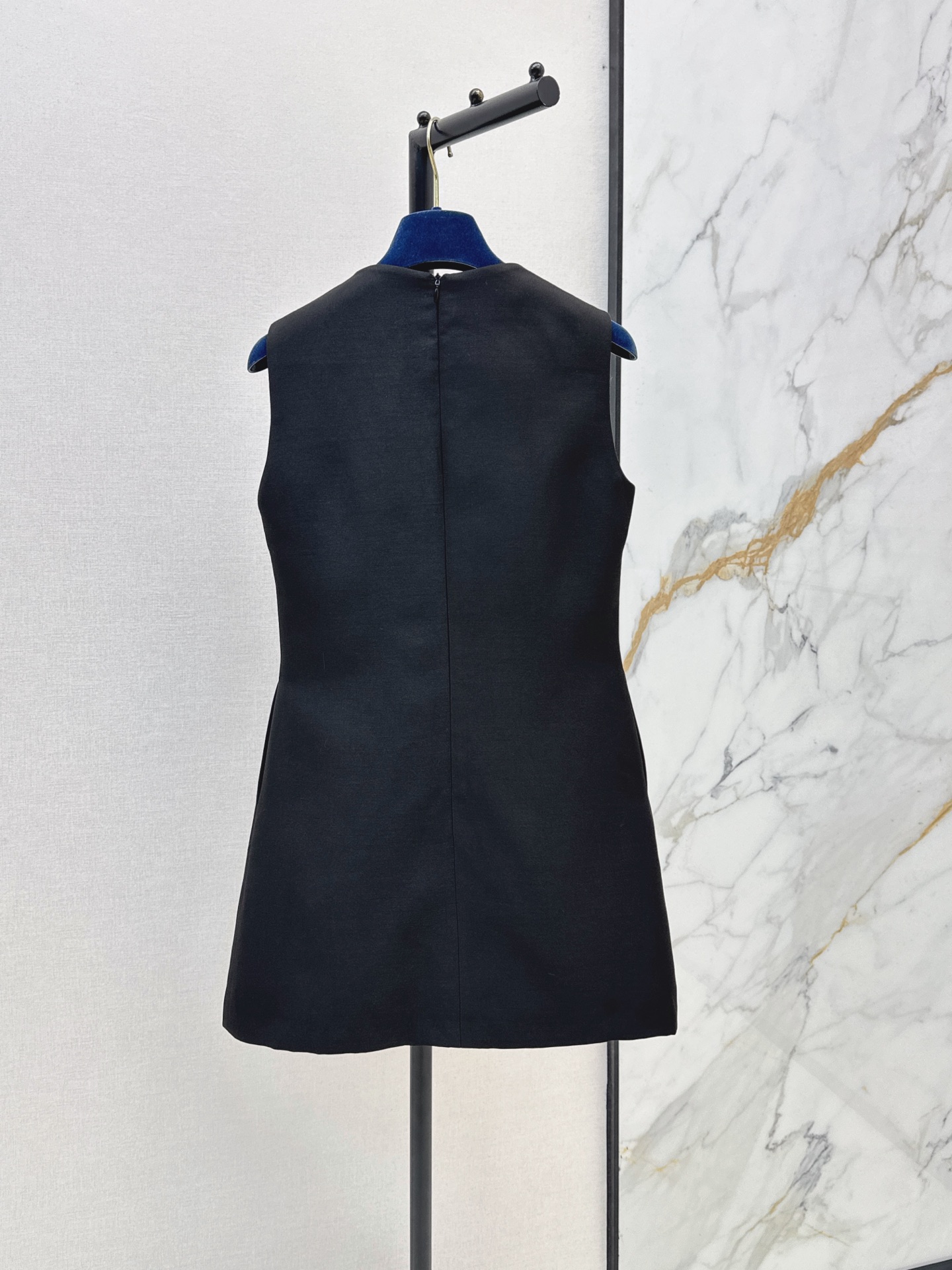 Loui 26ss sleeveless bow dress