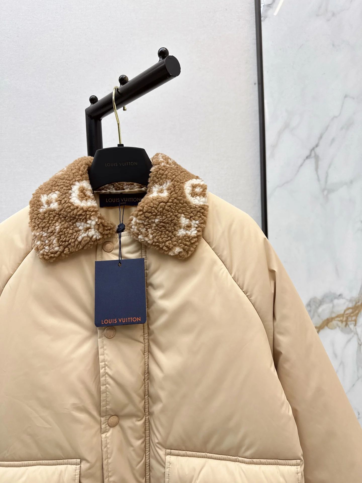Louis 25fw padded jacket