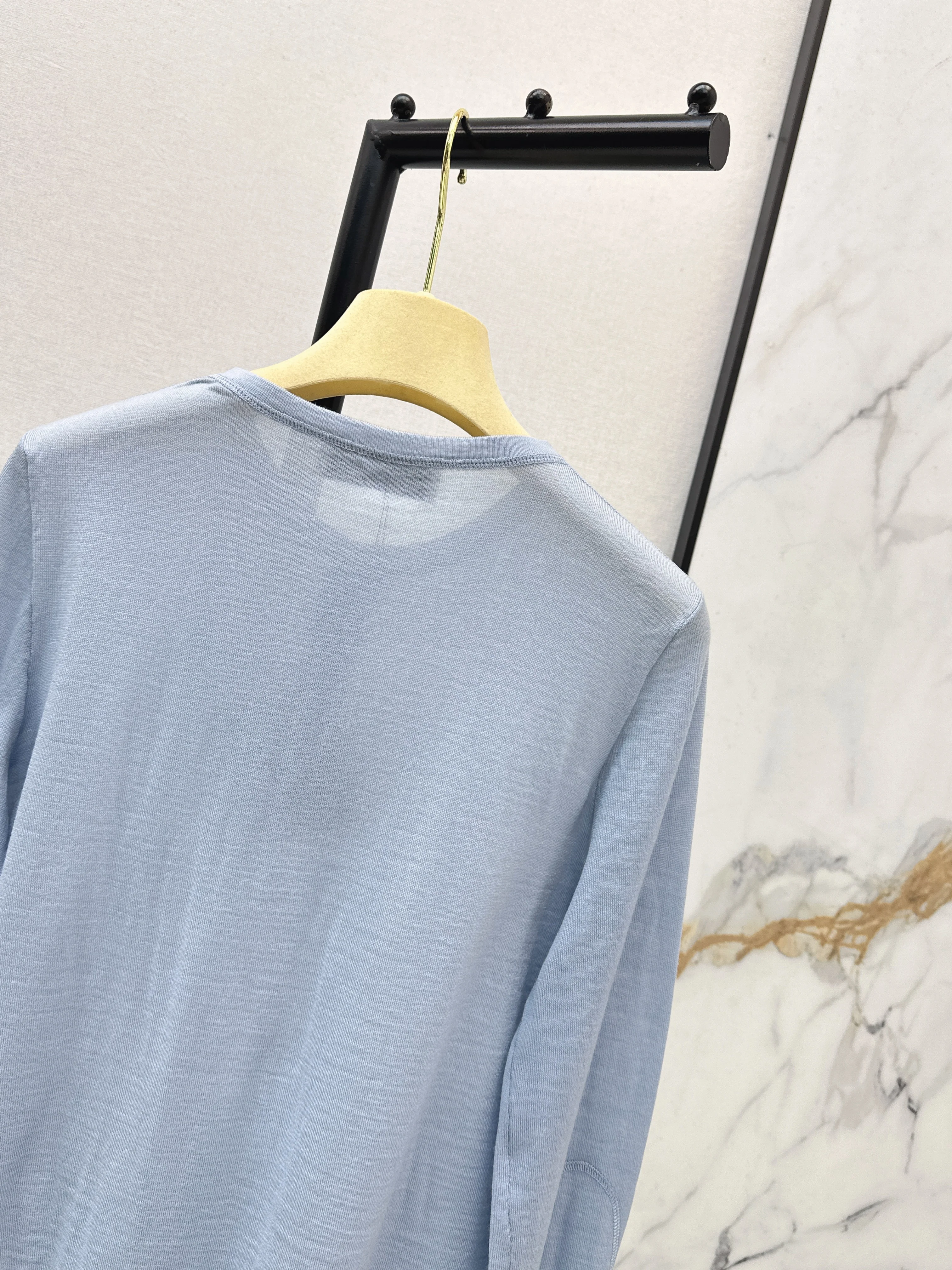 Miu 26ss knitted sweater
