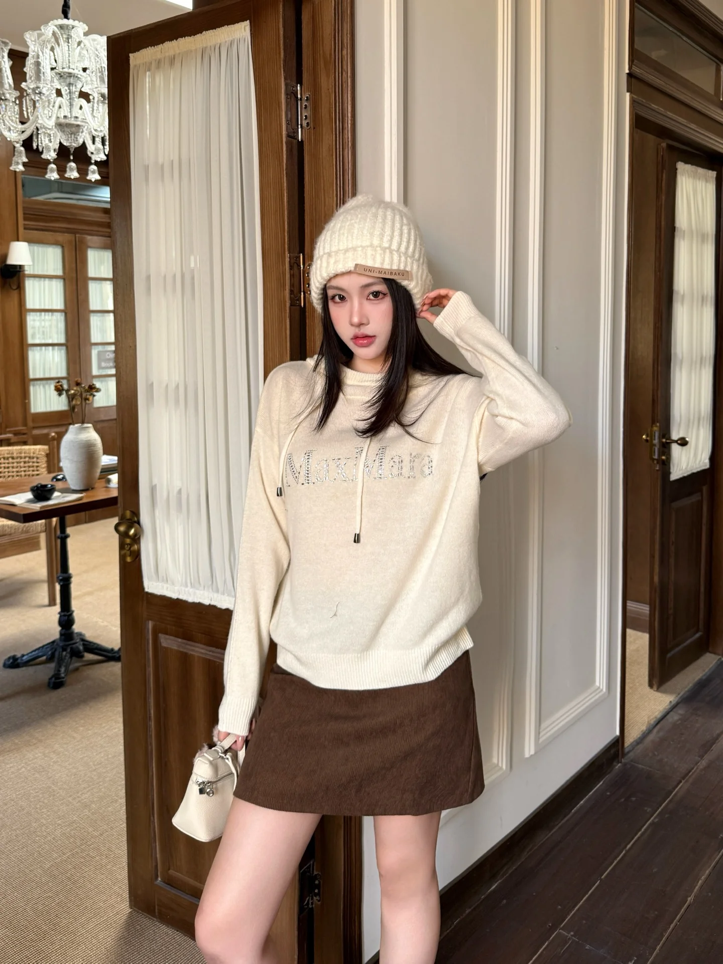 Max 26ss rhinestone hooded sweater