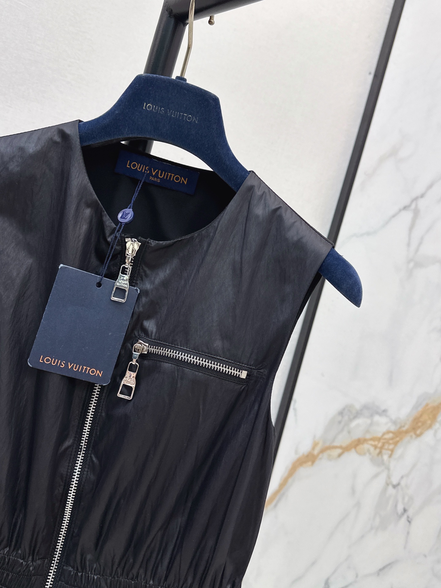 Loui 26ss sleeveless zipper dress