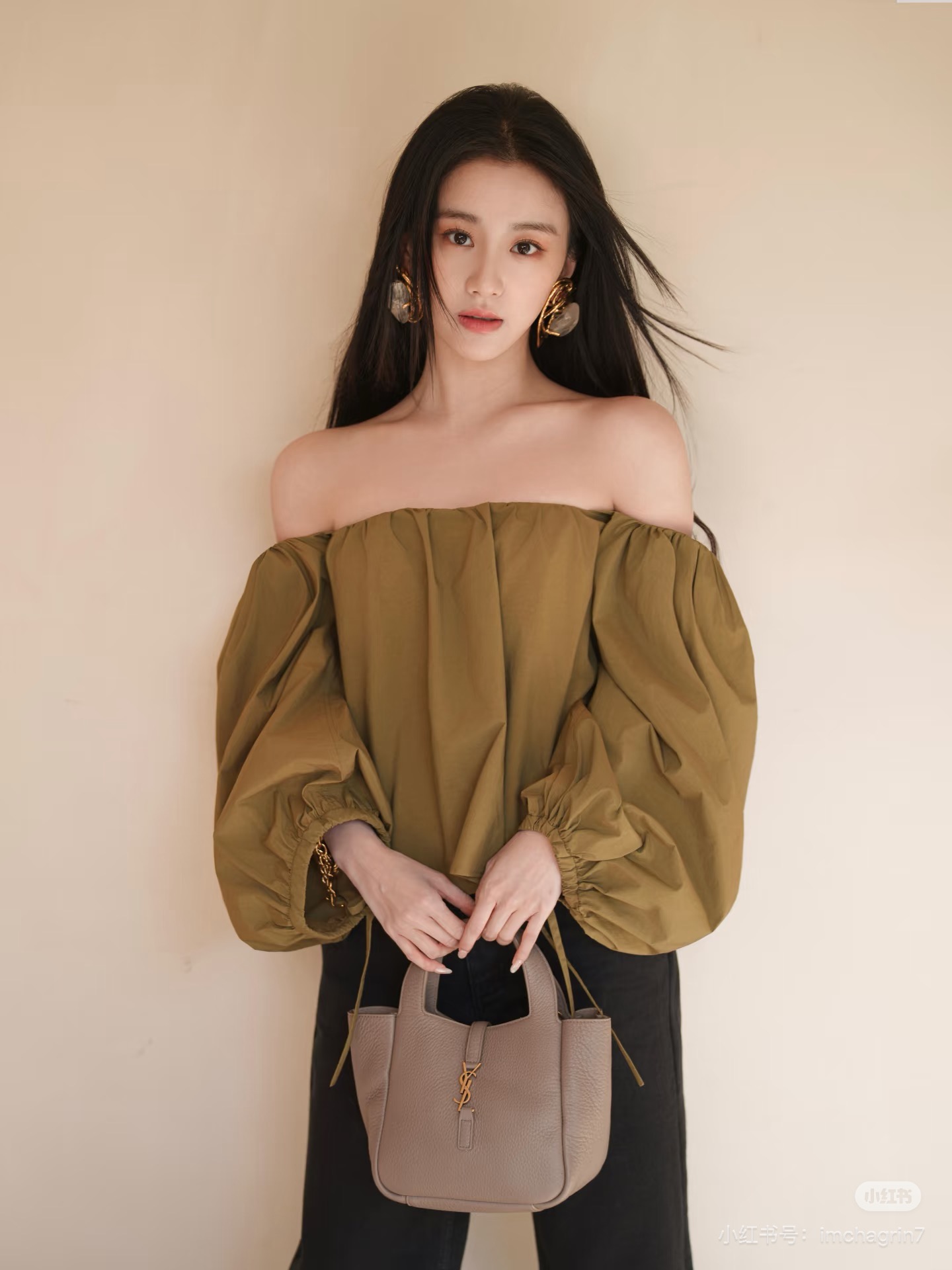 Sain 26ss puff sleeve off shoulder top