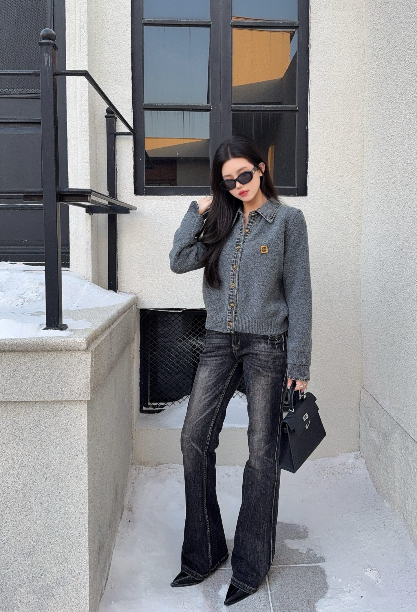 Fend 25fw contrast denim polo sweater