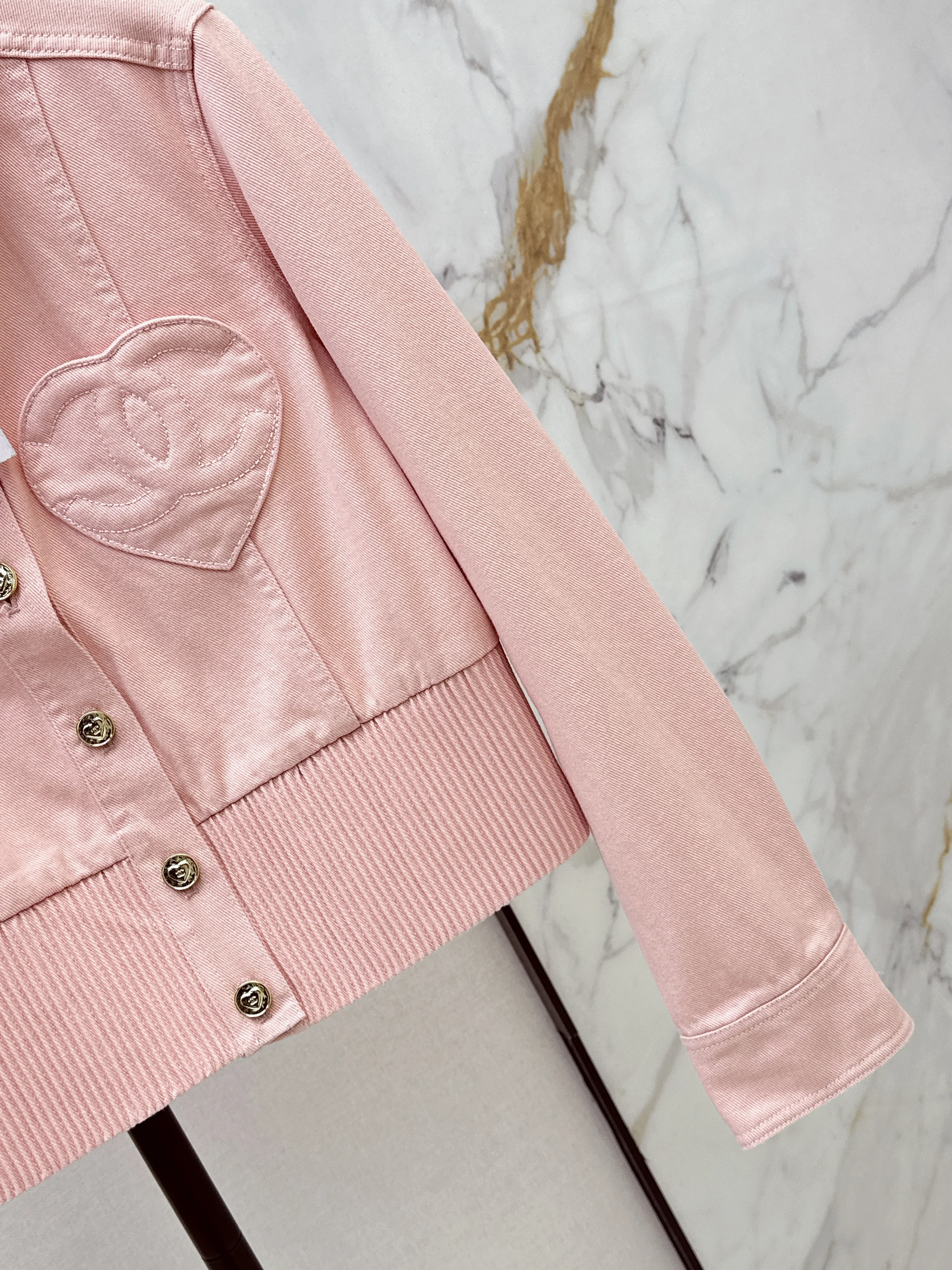 Chan 26ss heart denim jacket