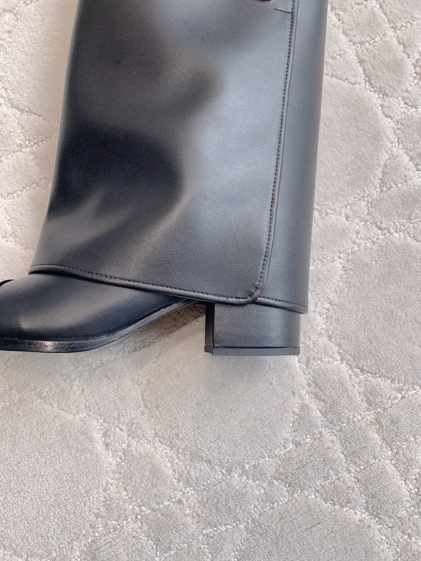 Chan 25fw cuff boots