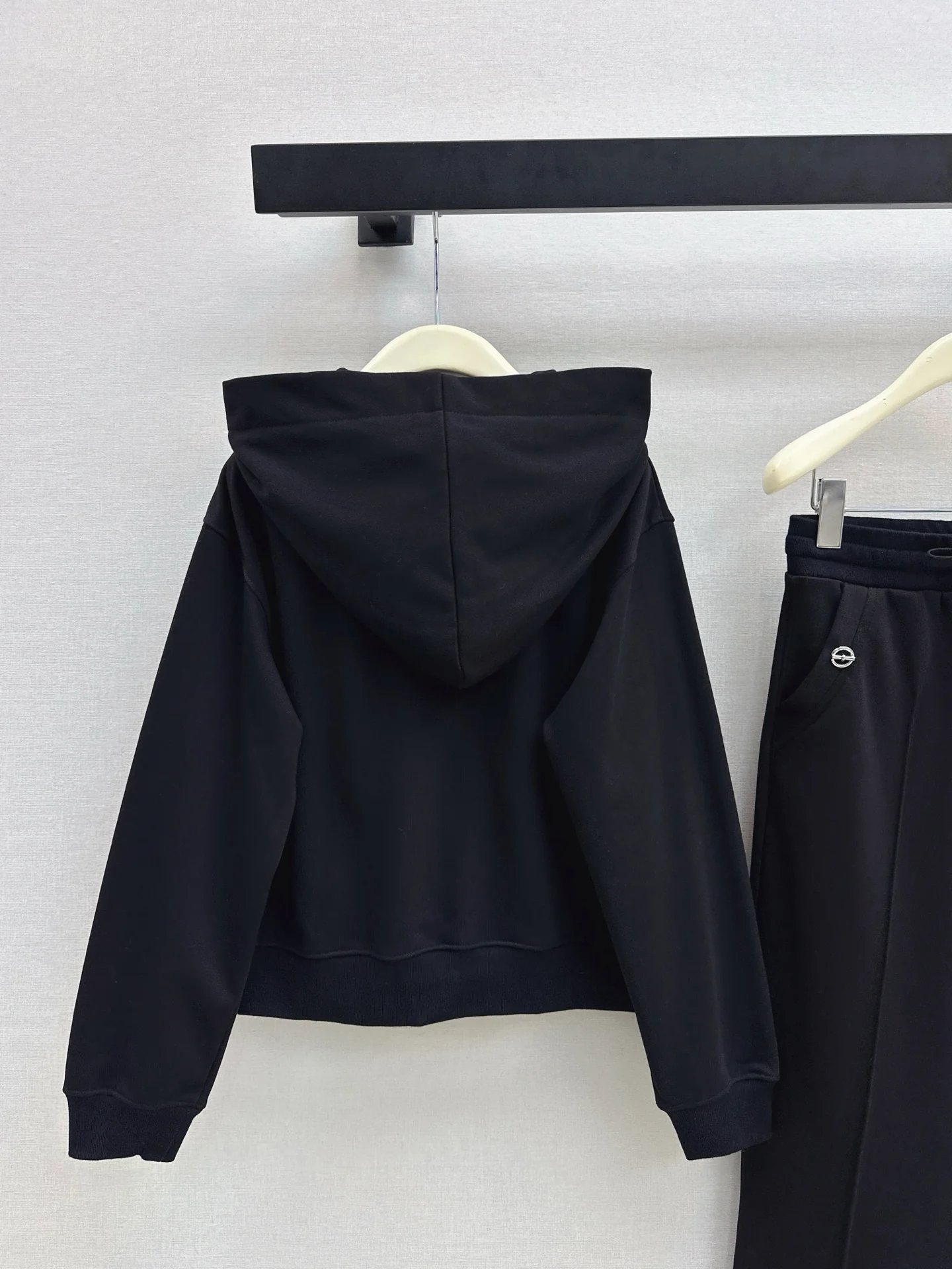 Herm 25fw sweatsuit hoodie pants outfit sets