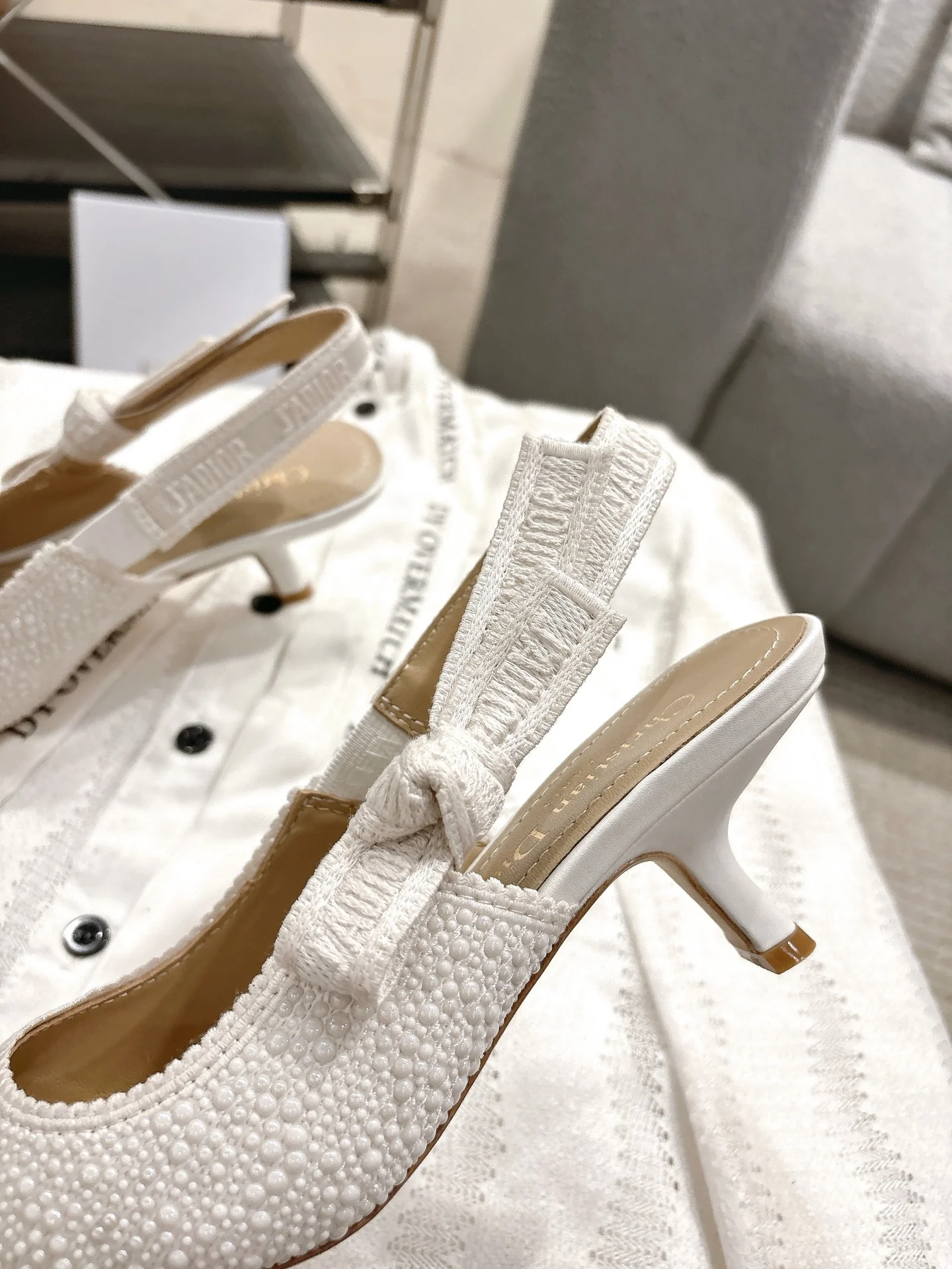 CD 25fw kitten slingback heels