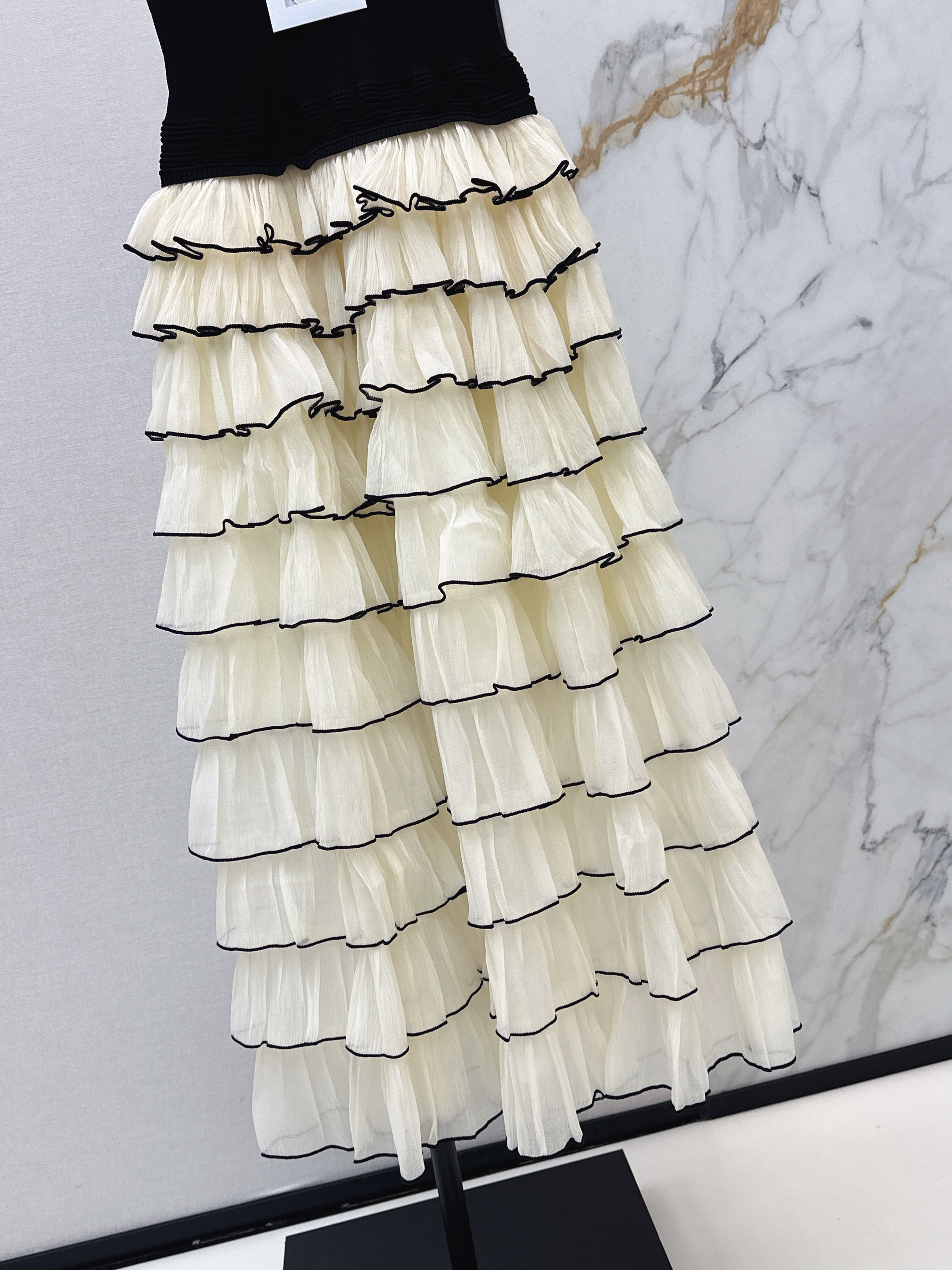 Chan 26ss contract layered dress