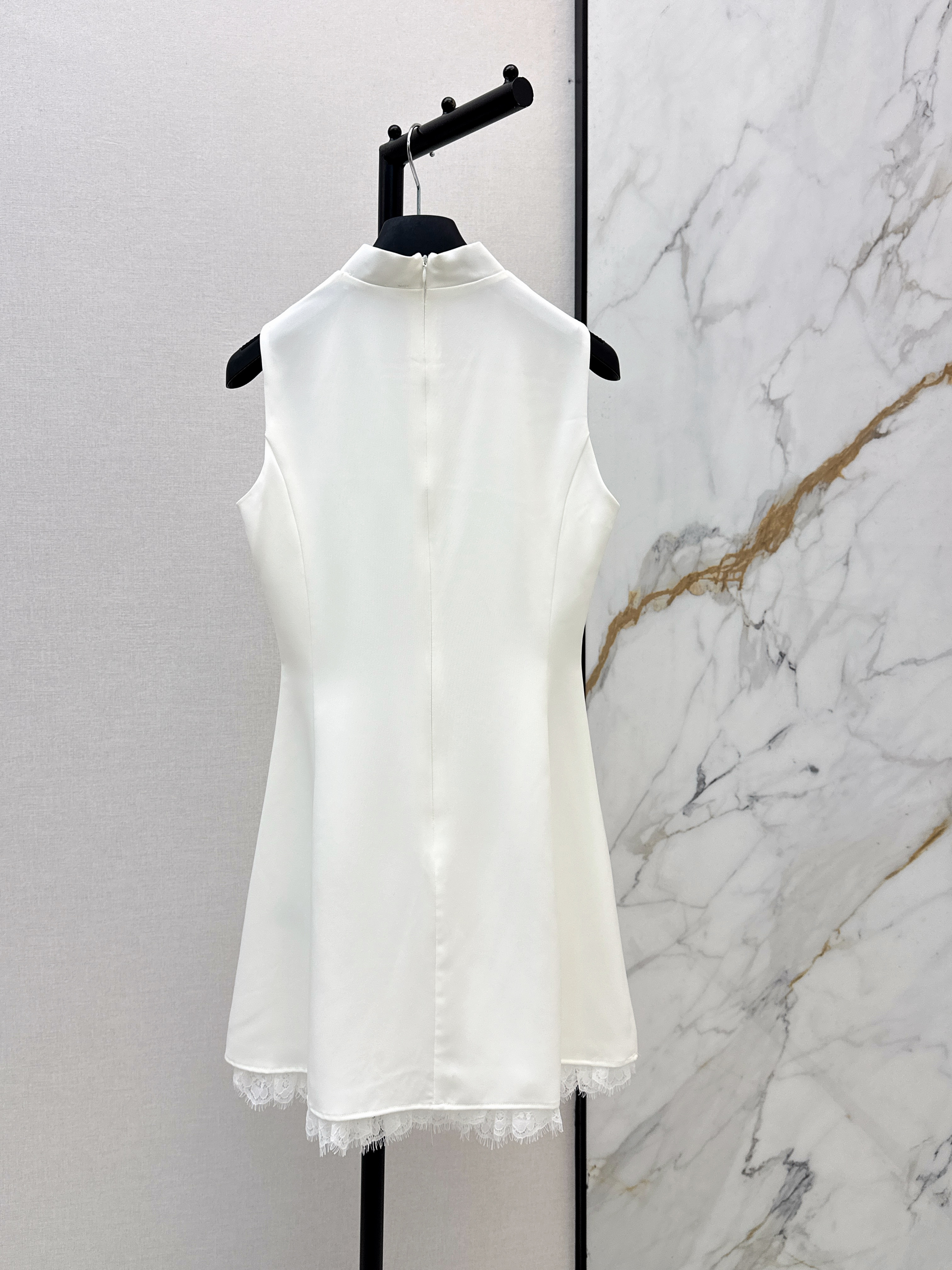 CD 26ss sleeveless mini dress