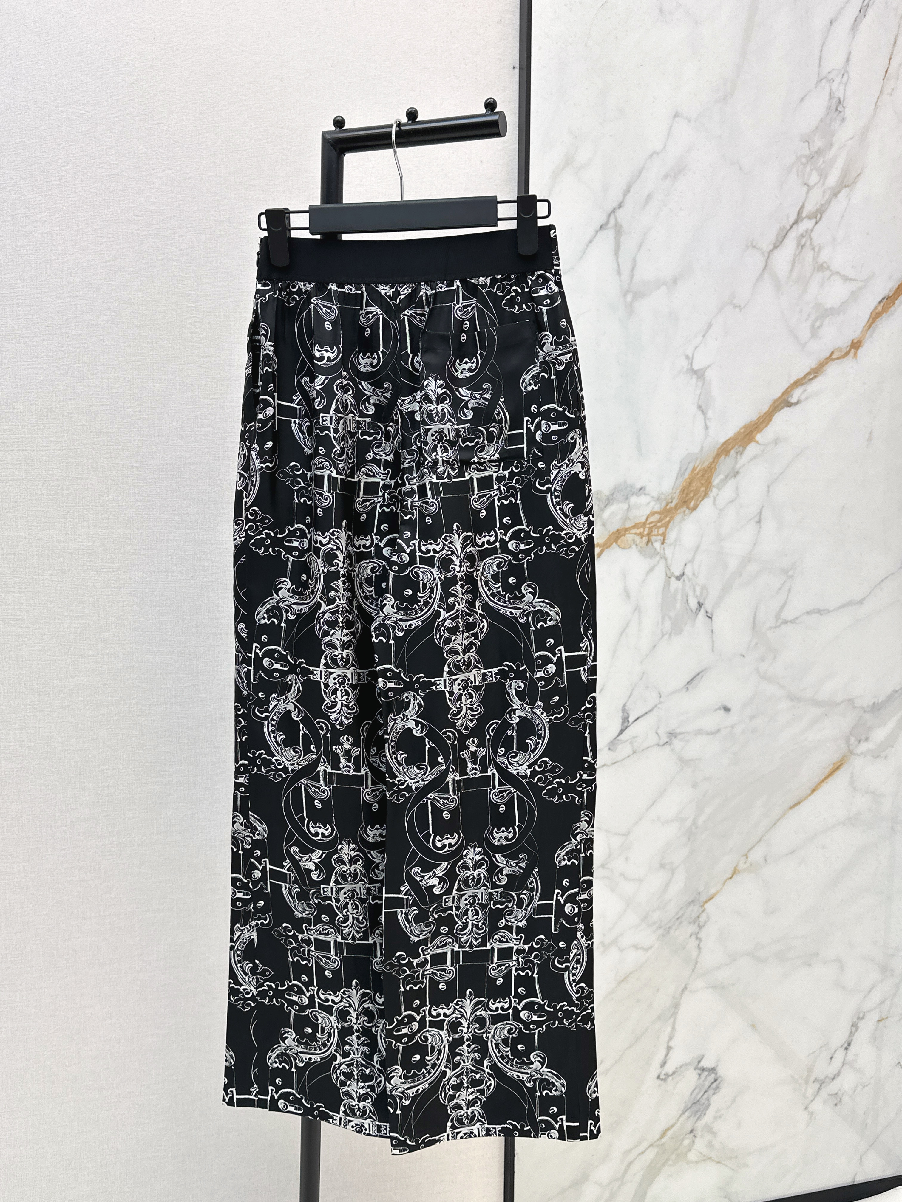 Her 26ss print pants