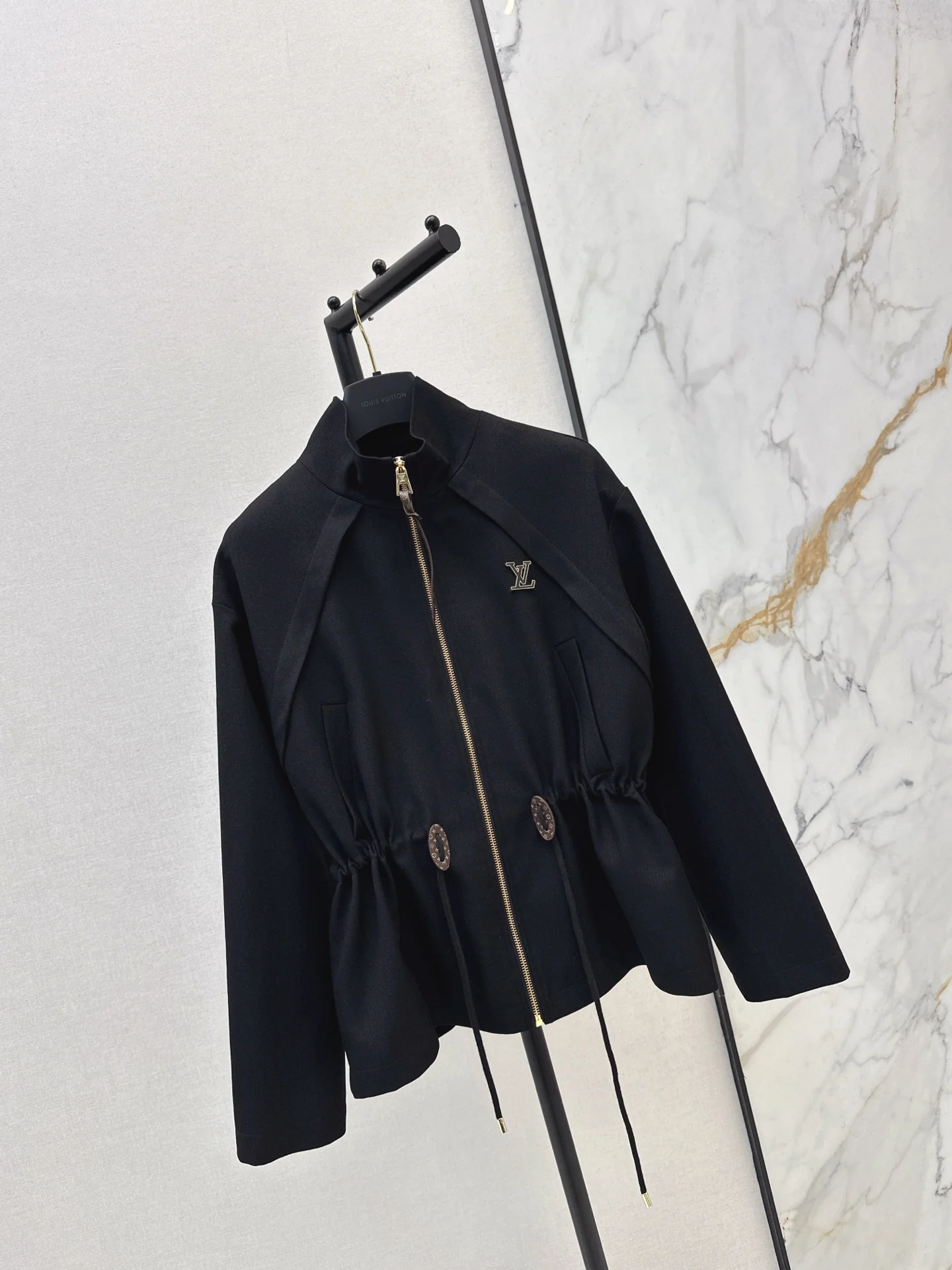 Louis 25fw drawstring jacket