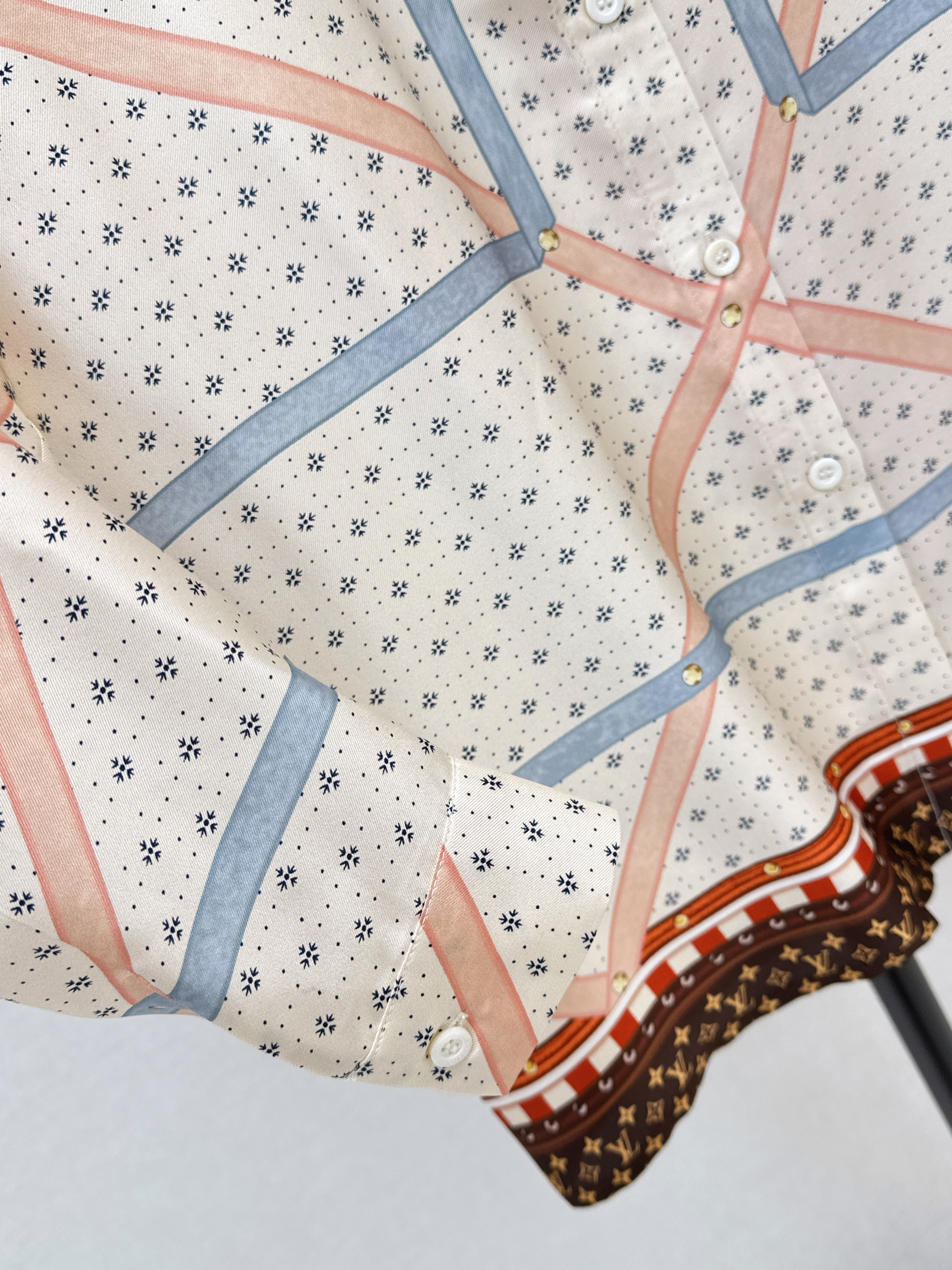 Loui 26ss print silk shirt