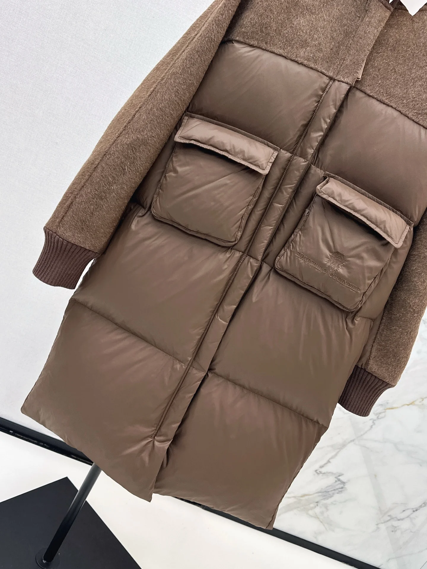 Brun 25fw down jacket