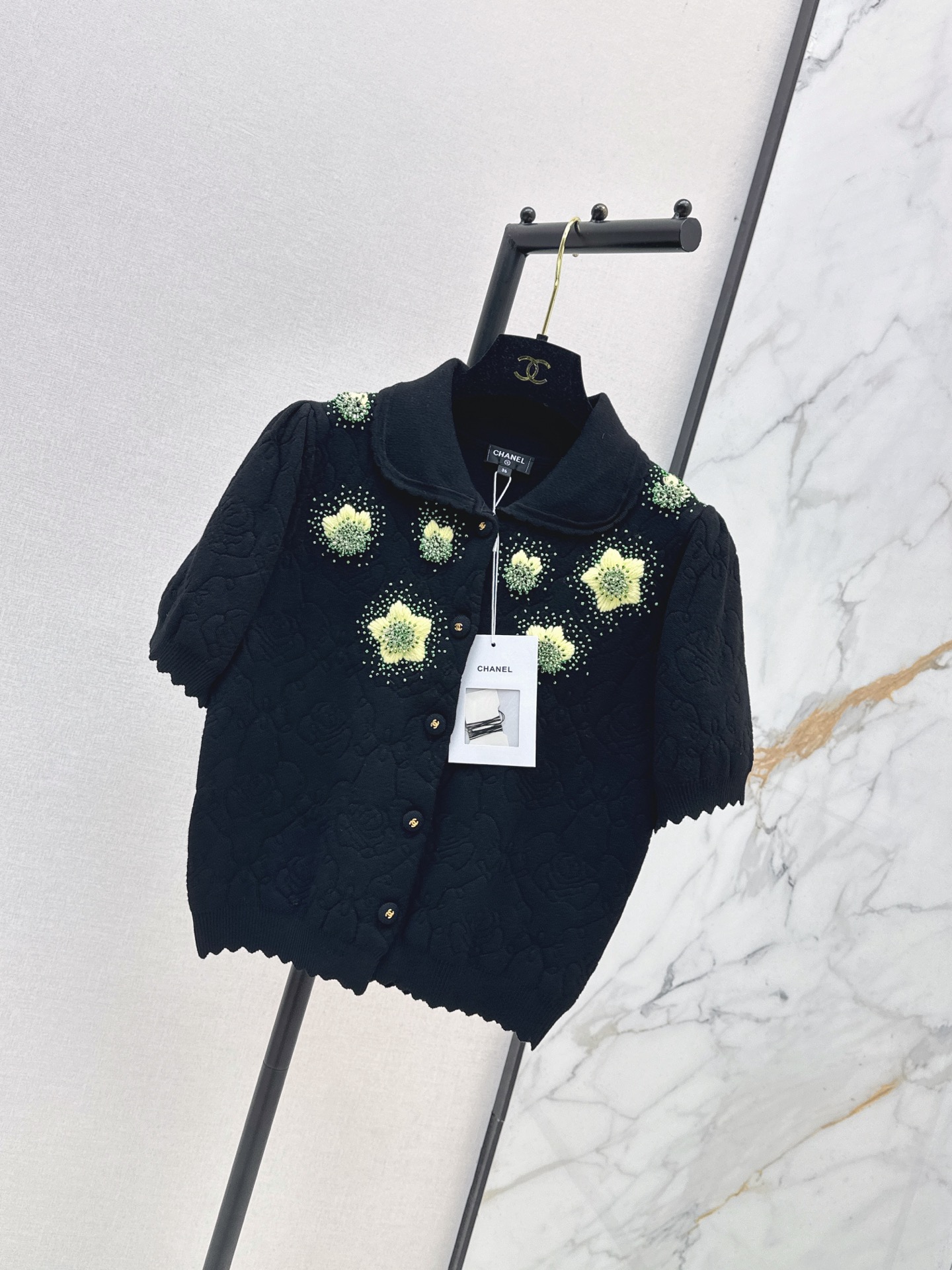 Chan 26ss 3d floarl knit sweater